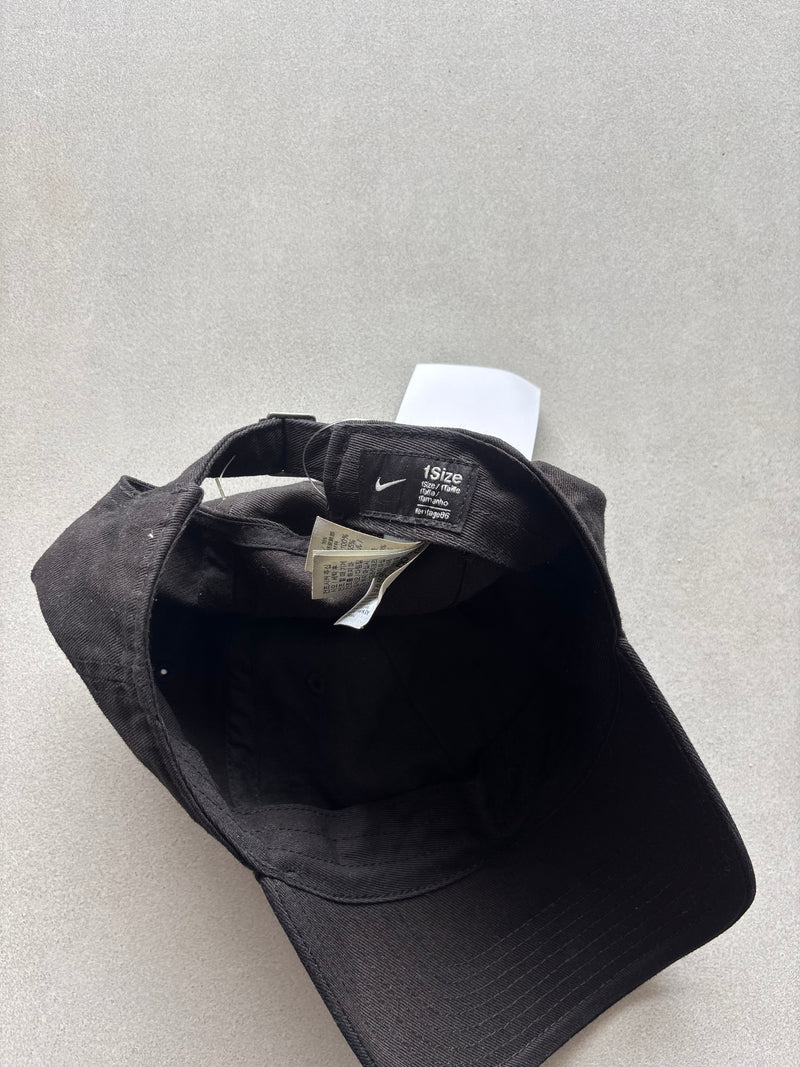 NIKE BLACK CAP