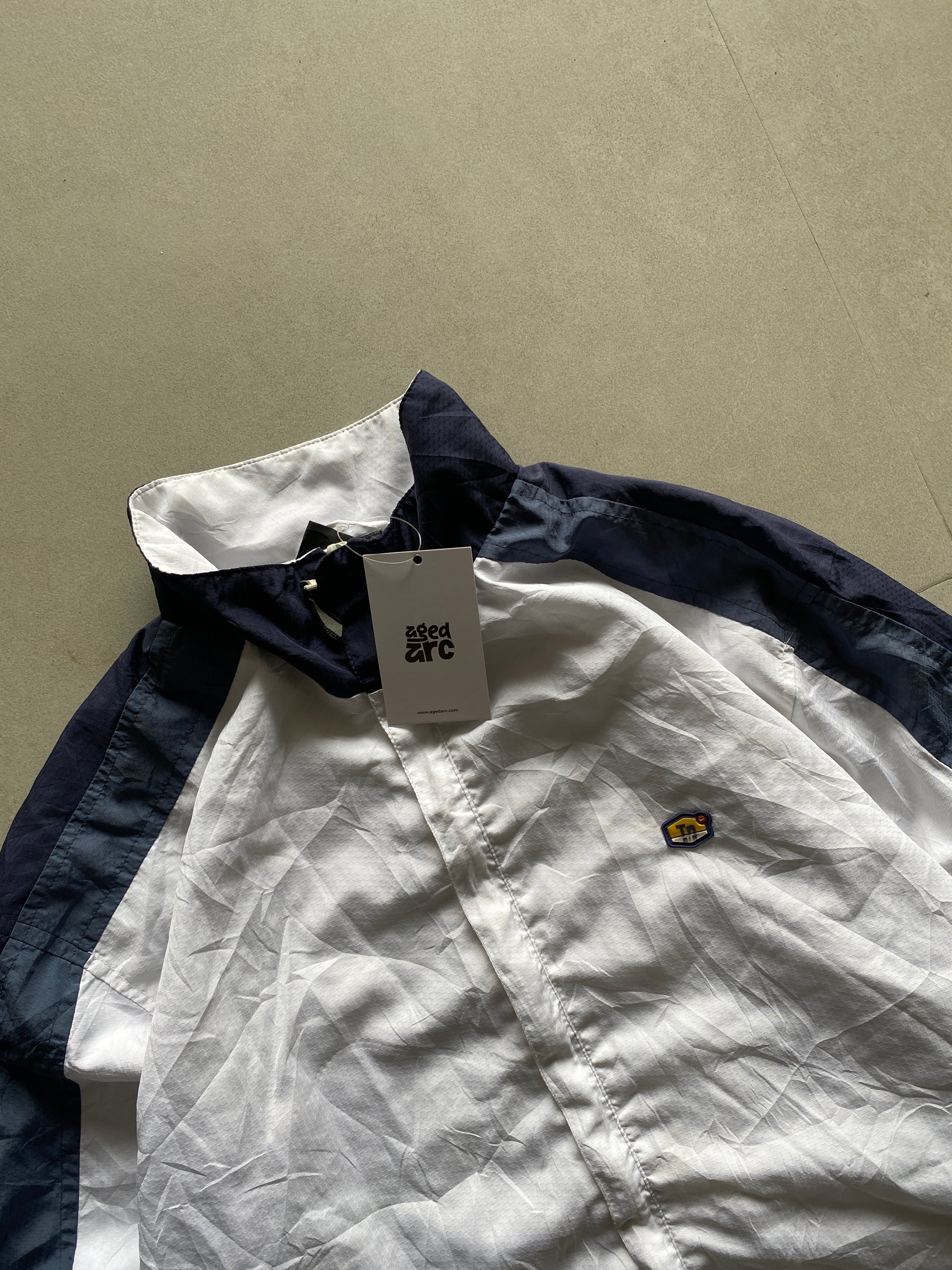 NIKE TN TUNED AIR JACKET - L