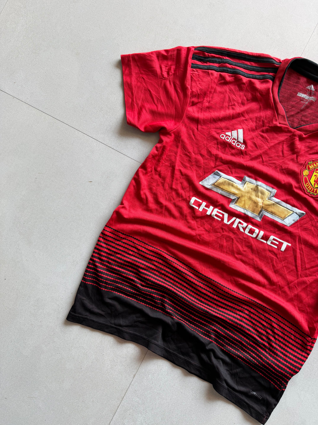 2018 ADIDAS MANCHESTER UNITED JERSEY - S