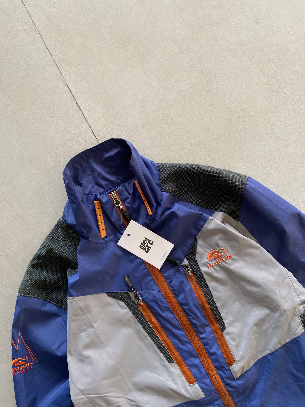 PABUK HIKING JACKET - M