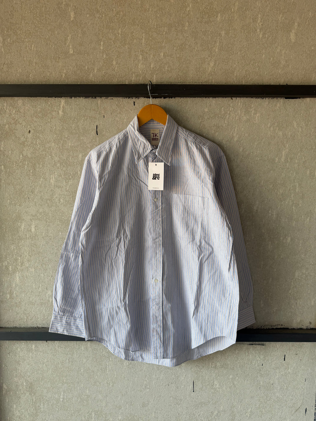 TK STRIPED SHIRT - L ST159