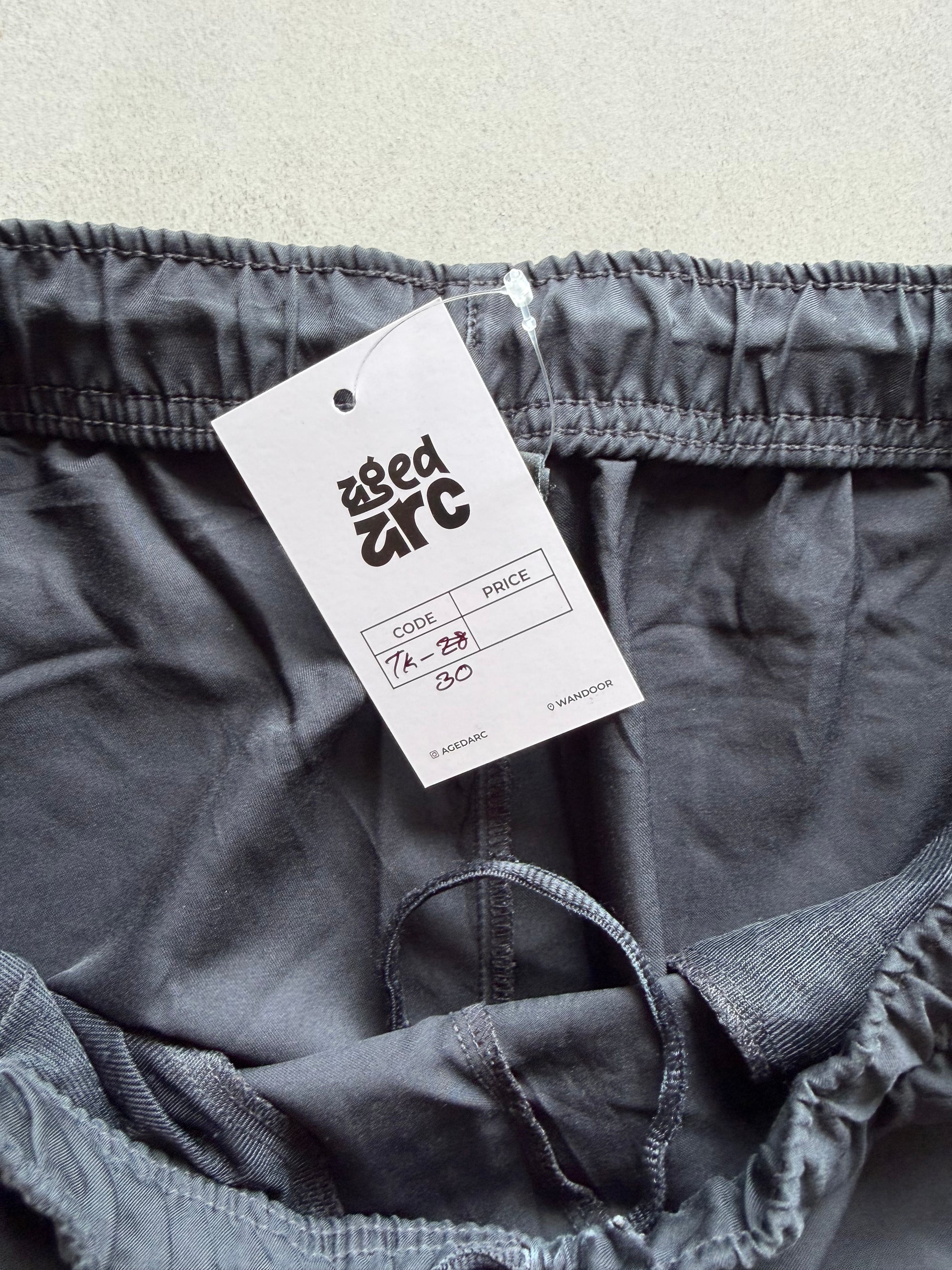 NIKE BAGGY TRACK PANT30 - M