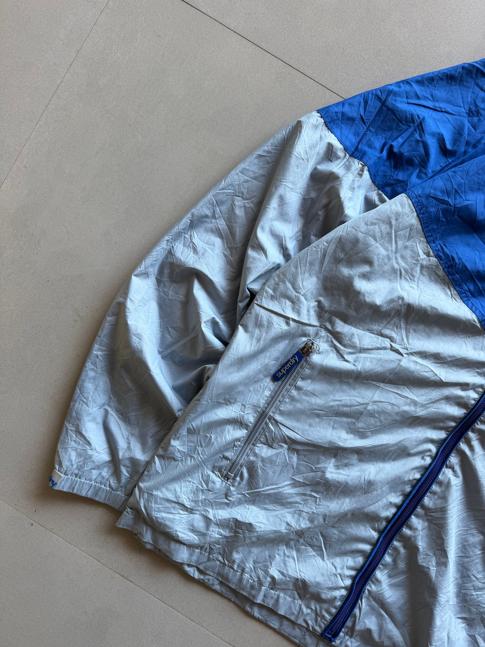 SUPERDRY HOODED JACKET - M