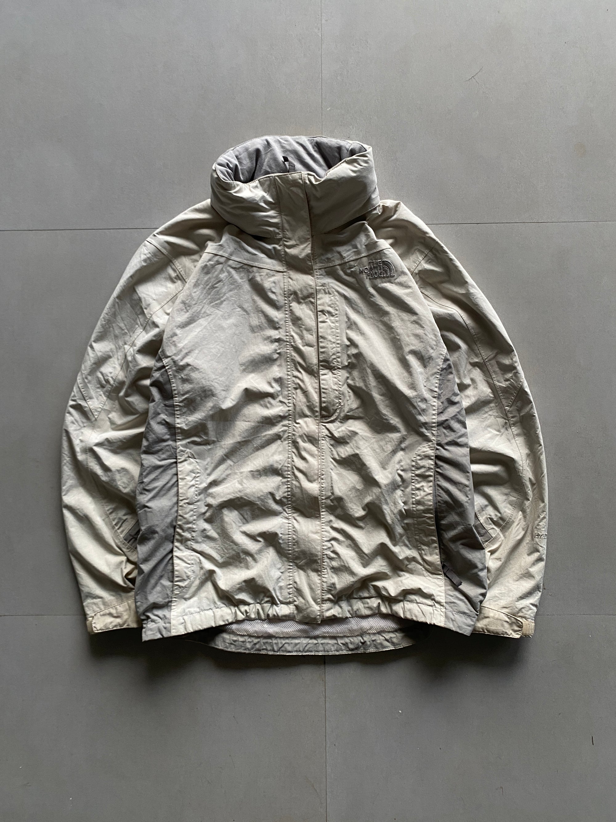 THE NORTH FACE HYVENT JACKET - L