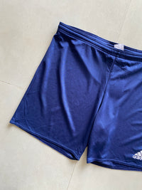 ADIDAS BASIC SHORTS - L