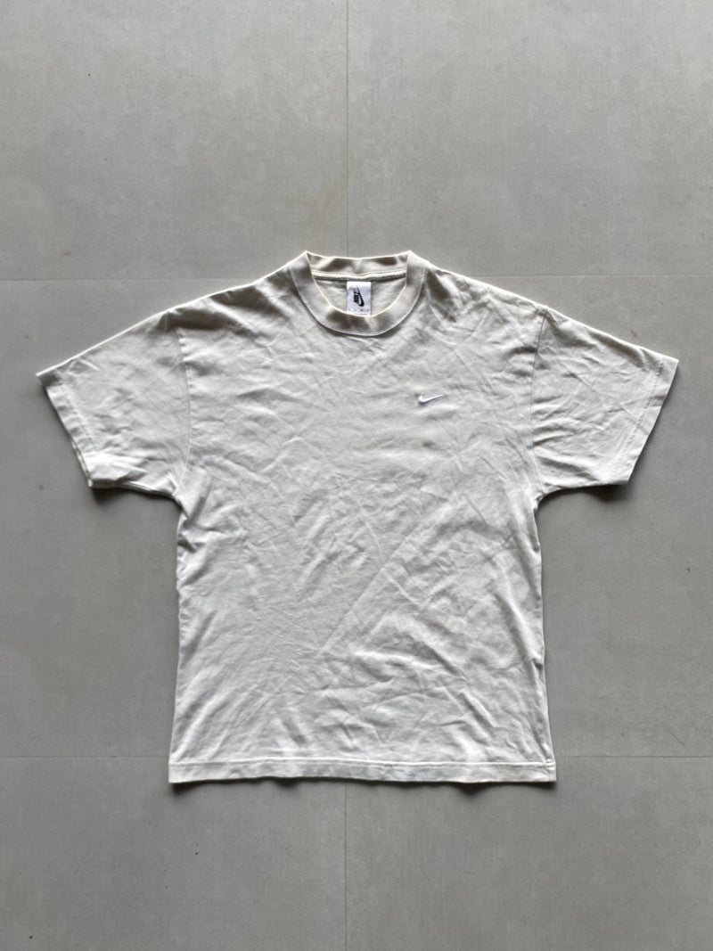 NIKE SOLID TEE - XS