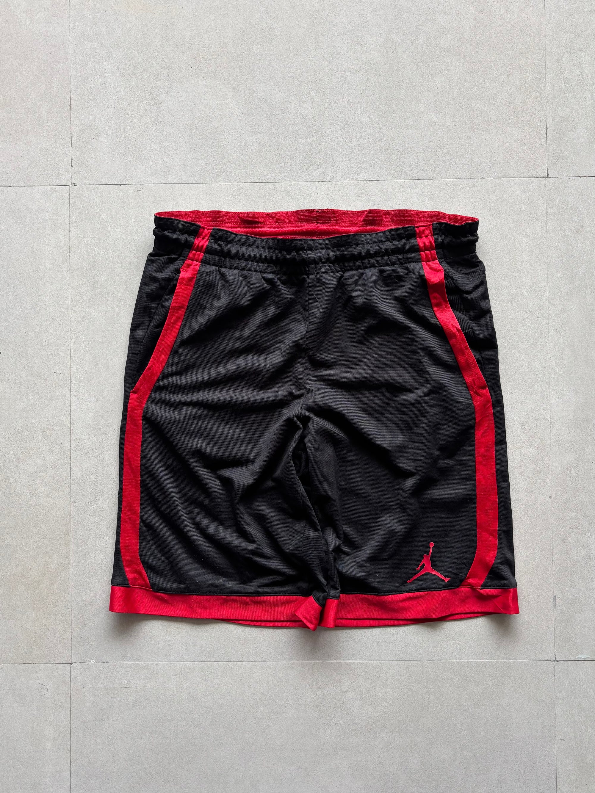 JORDAN SHORTS - M