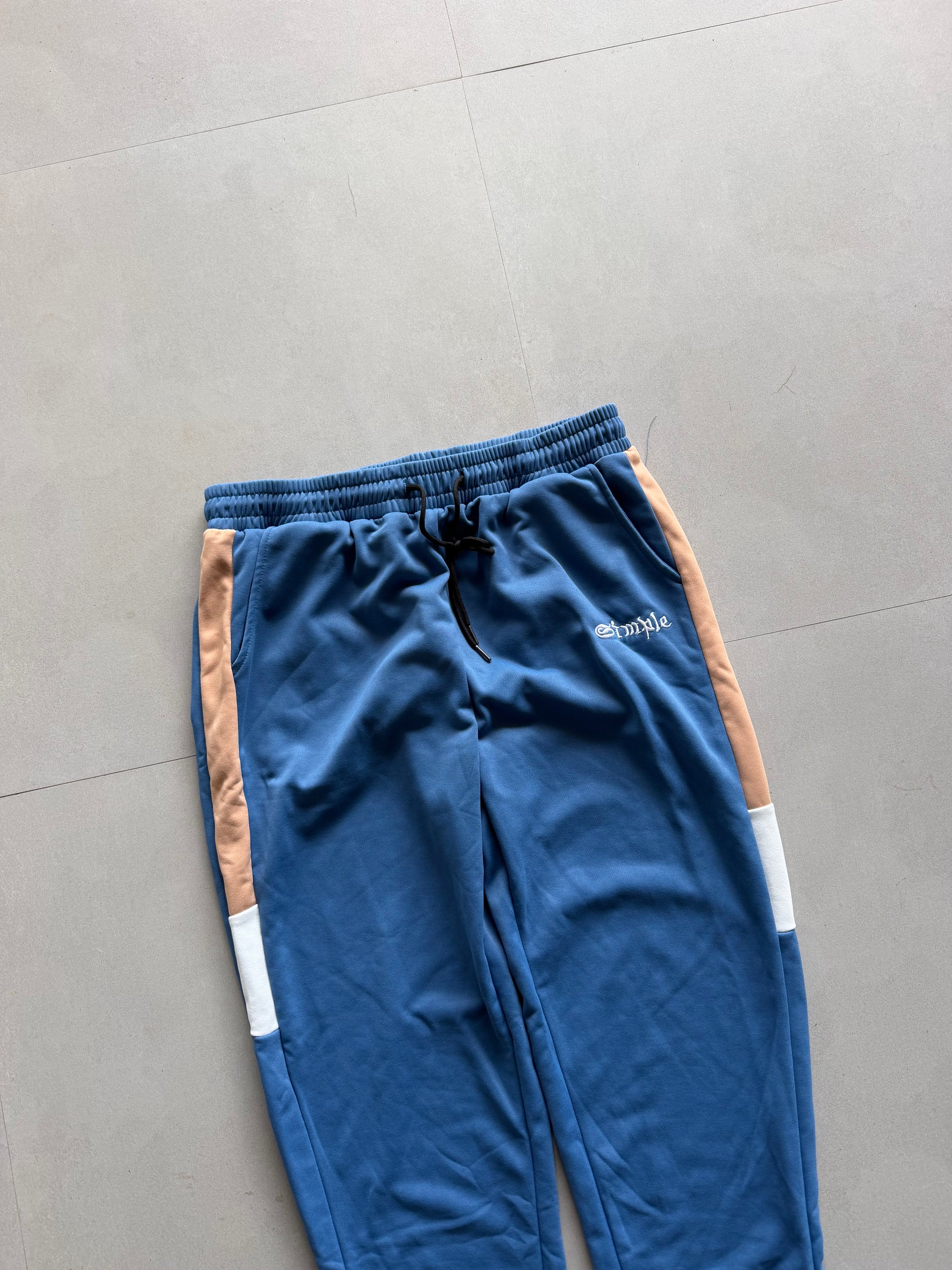VINTAGE STYLE SWEAT TRACK SUIT - MISSING
