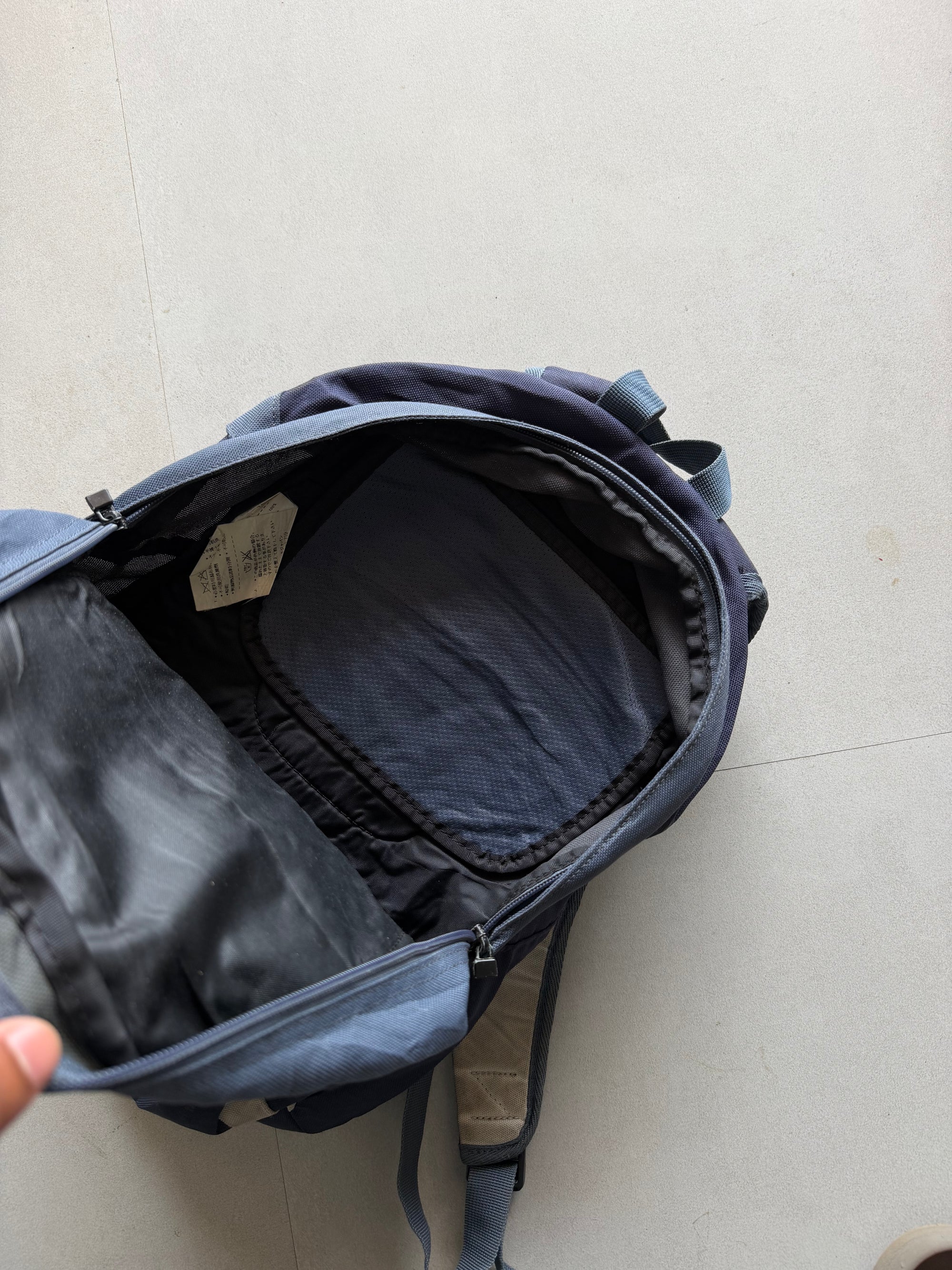 NIKE SMALL BACKPACK