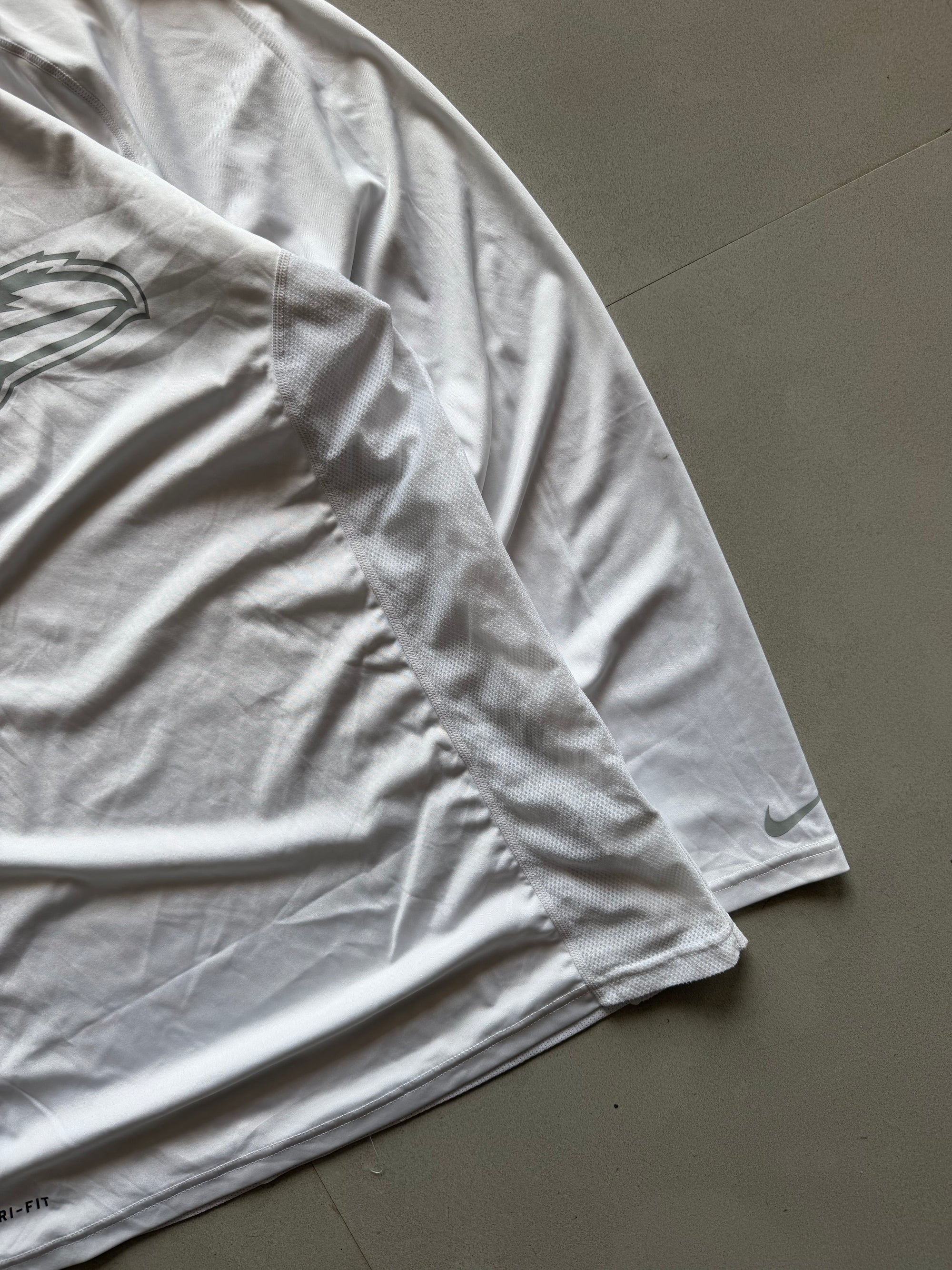 NIKE NFL FULL SLEEVE TEE - M
