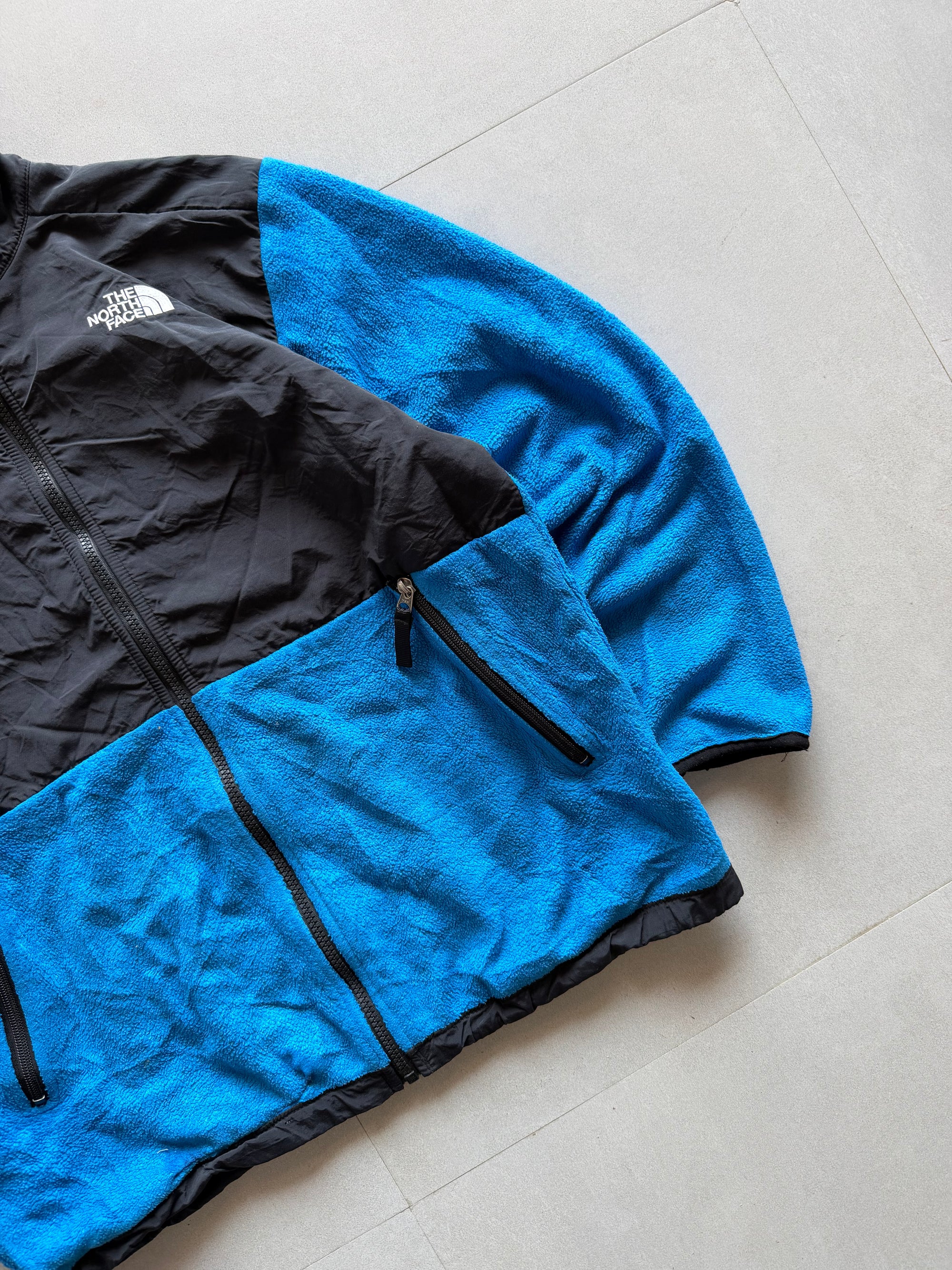THE NORTH FACE FLEECE JACKET - M