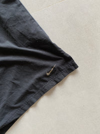 NIKE BASIC SHORTS - M