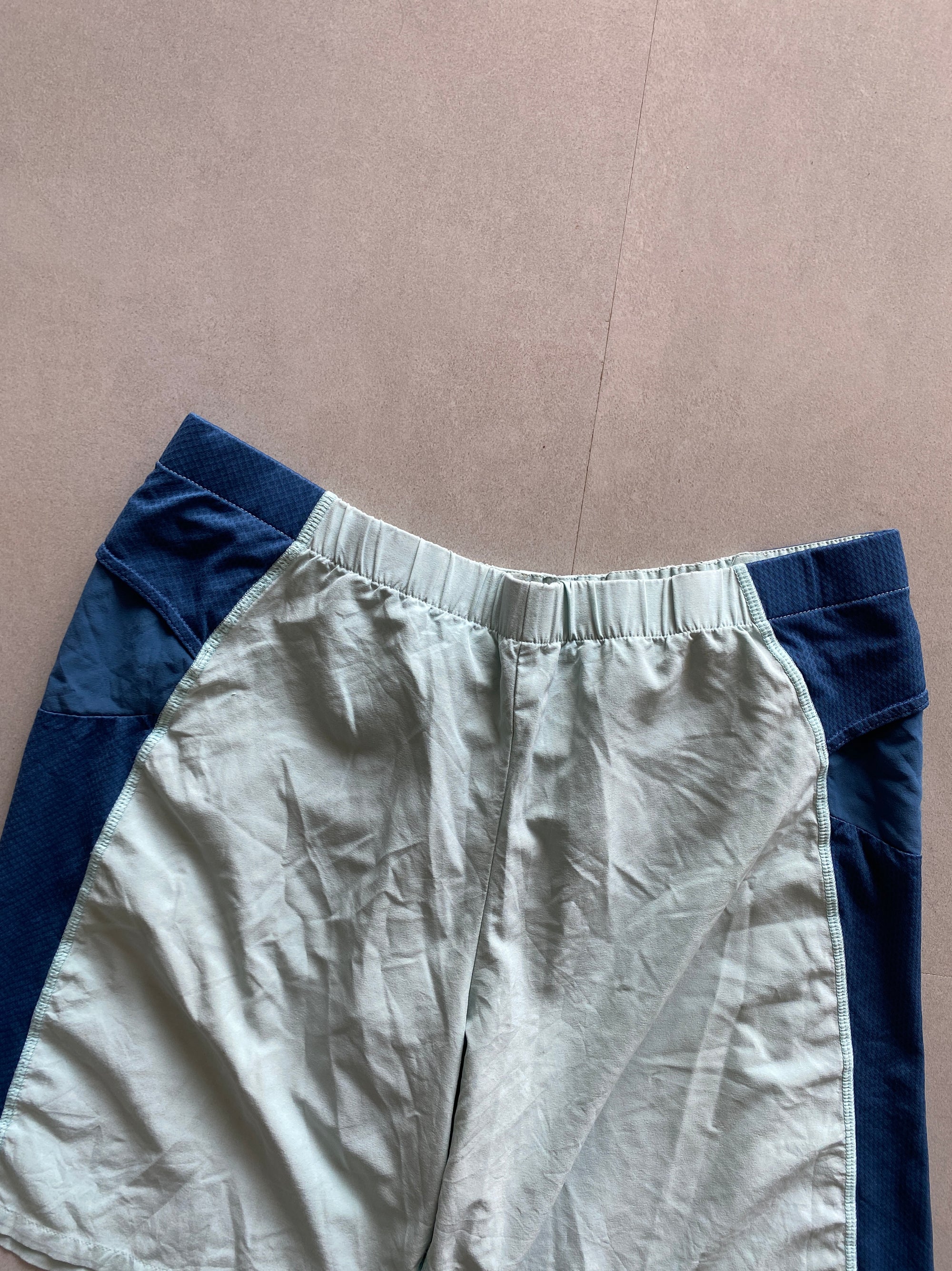 PATAGONIA SHORTS - XL