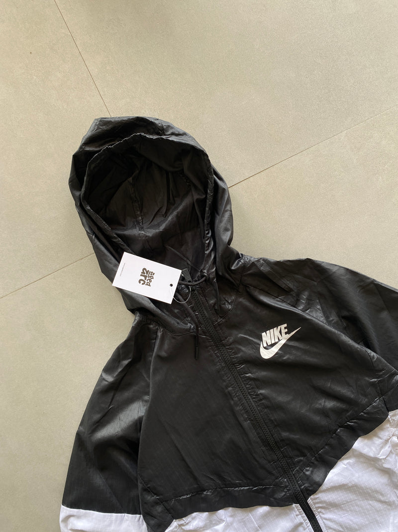 NIKE WOMENS JACKET - XS