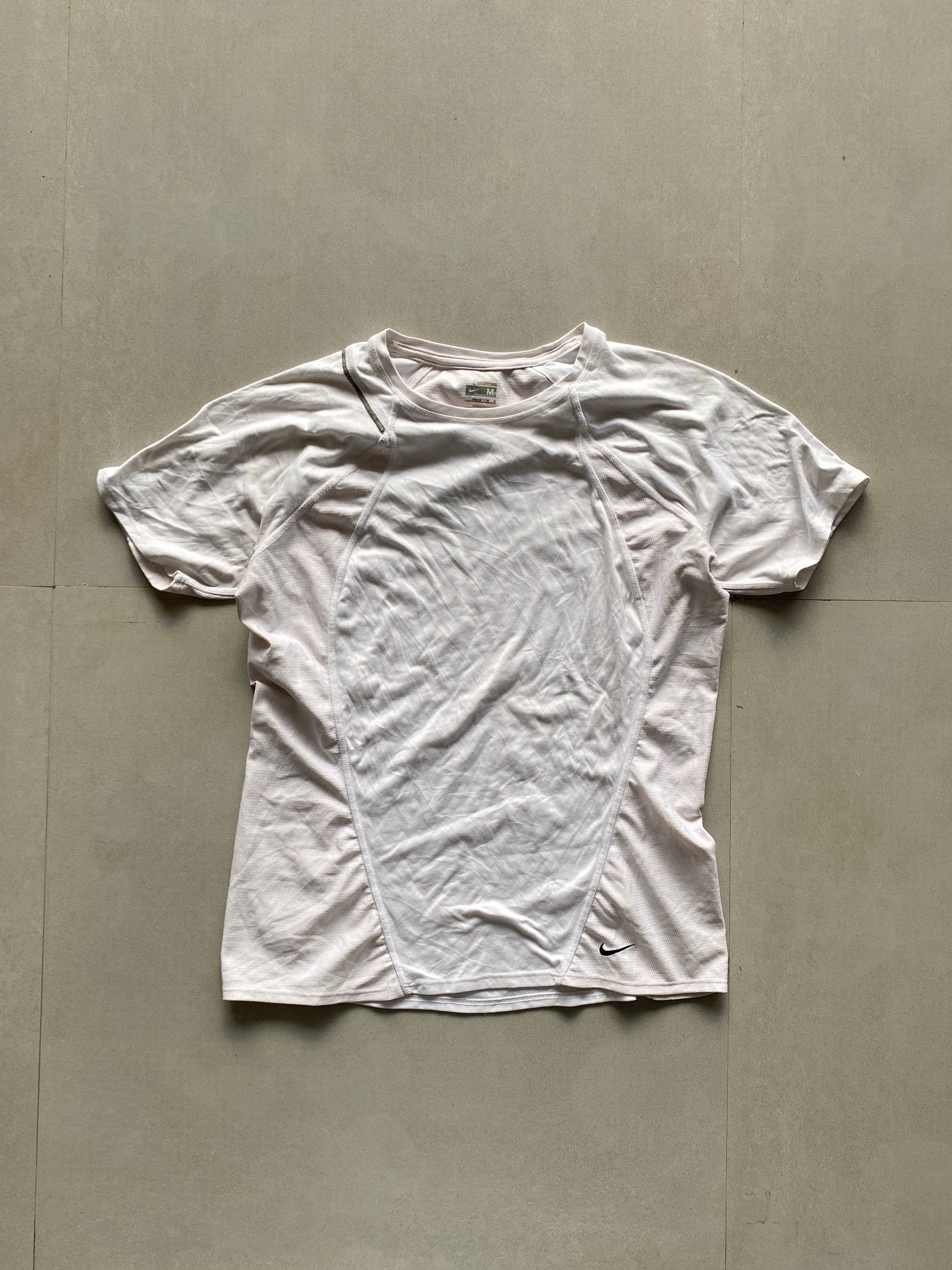 NIKE COMPRESSION TEE - M