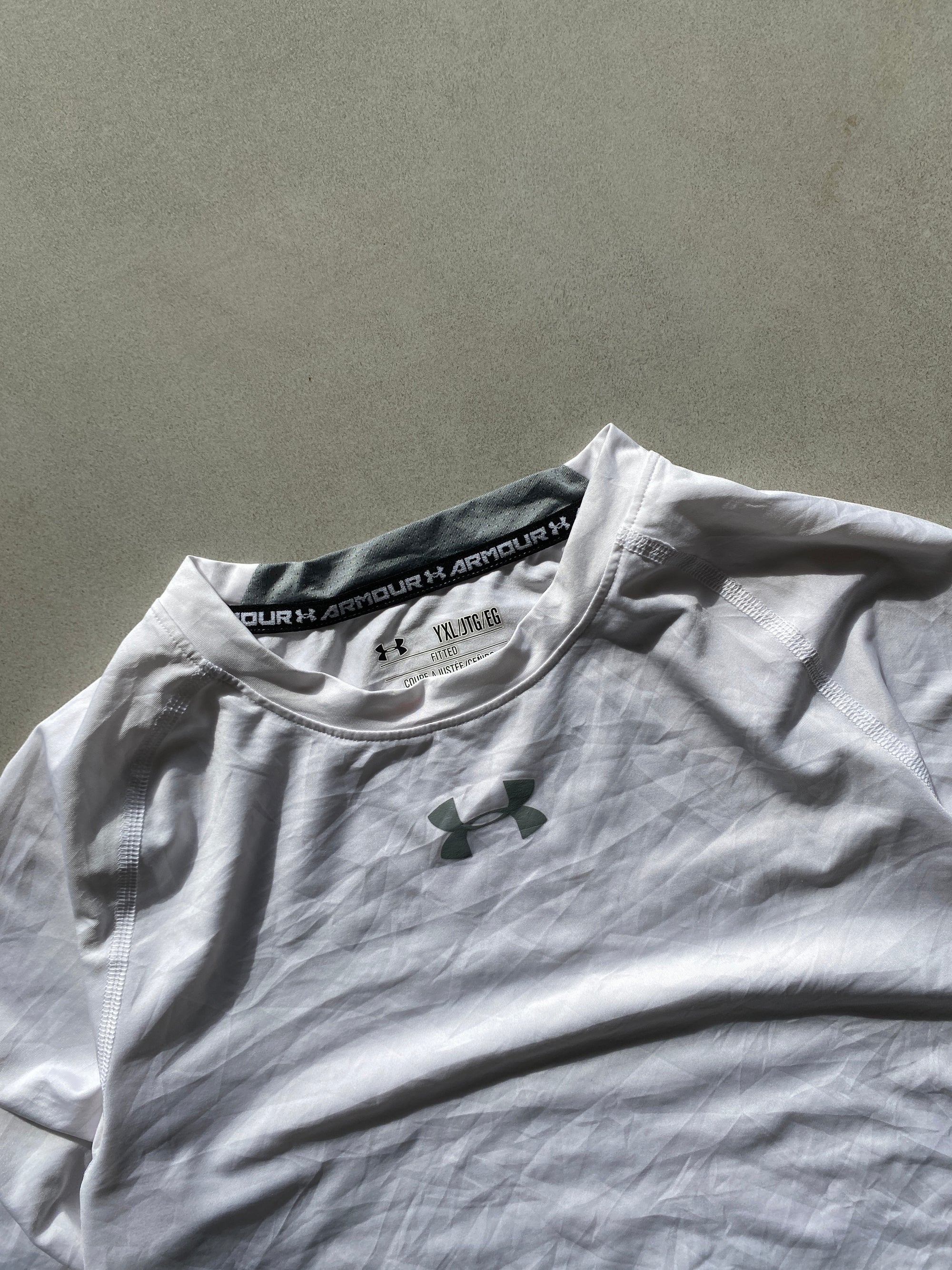 UNDER ARMOUR COMPRESSION TEE - S