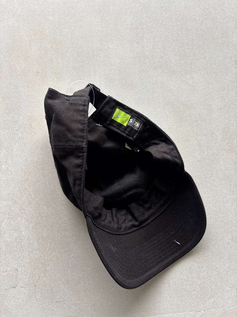 NIKE BLACK CAP