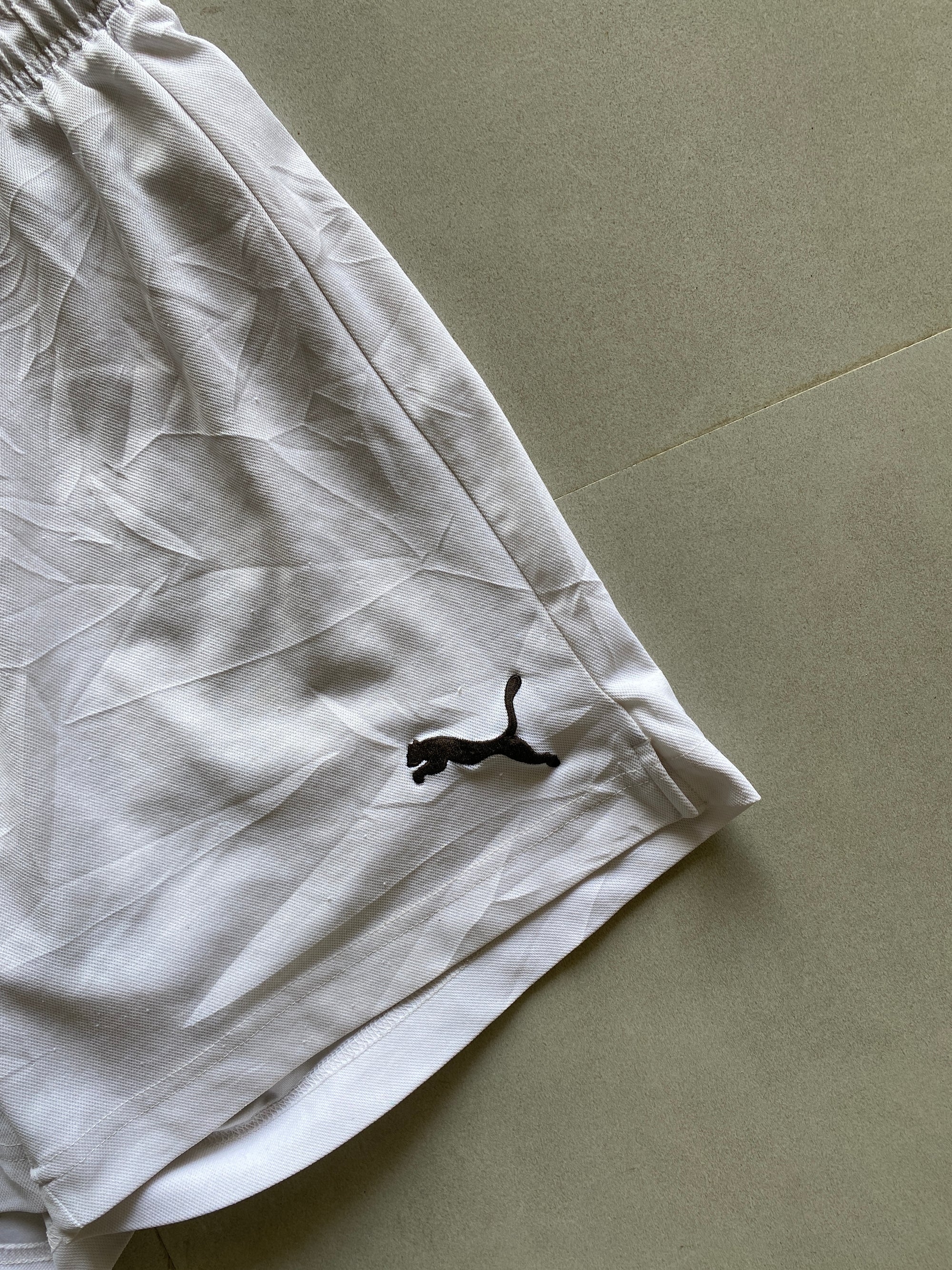 PUMA BASIC SHORTS - M