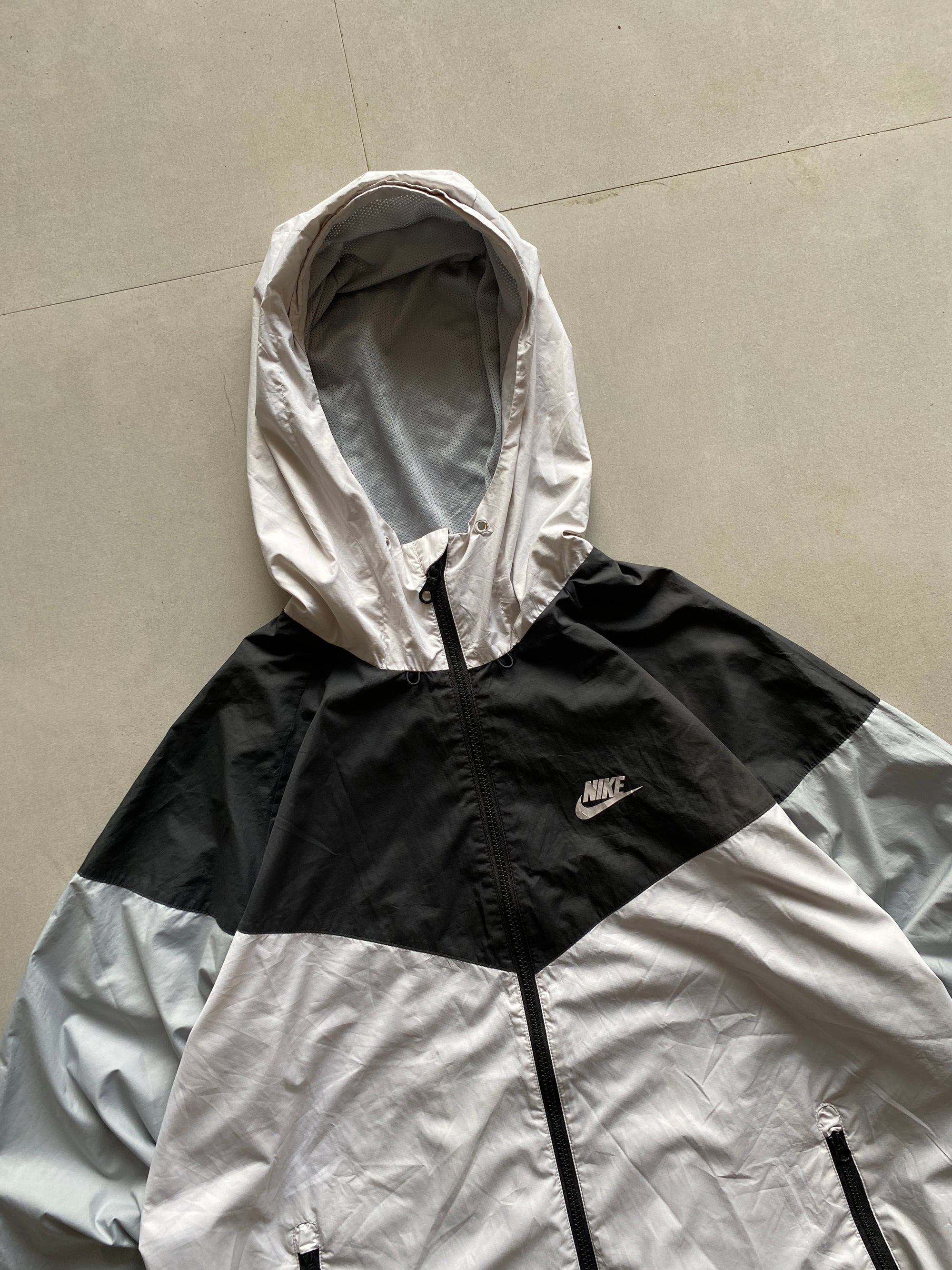 VINTAGE NIKE JACKET - XL