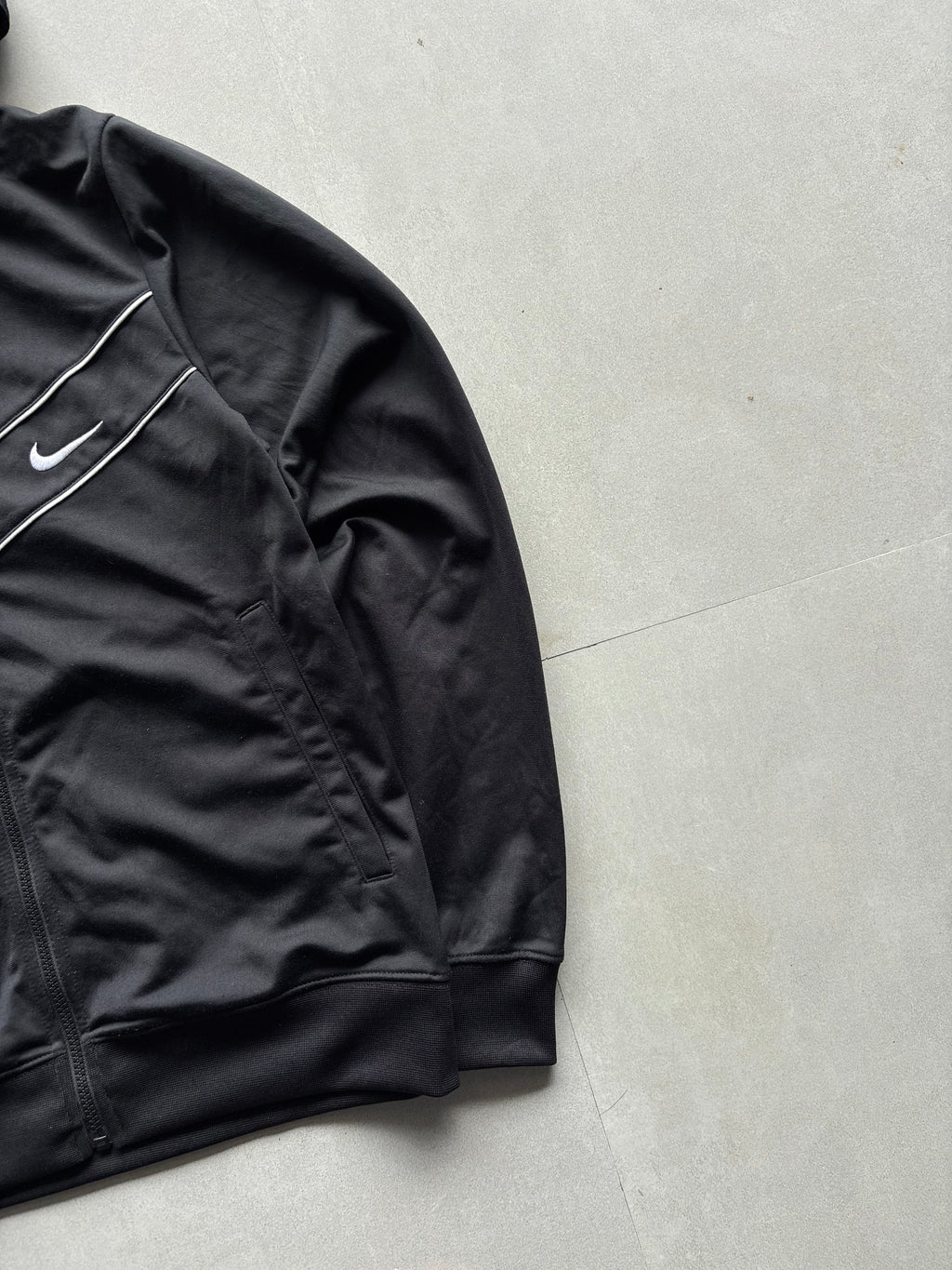 VINTAGE NIKE HOODED JACKET - S