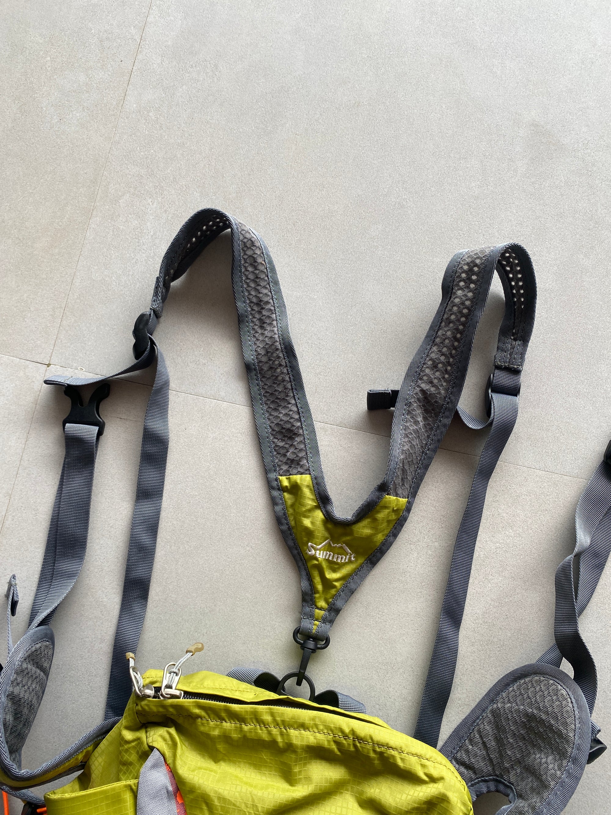 SUMMIT HIKING BELT BAG