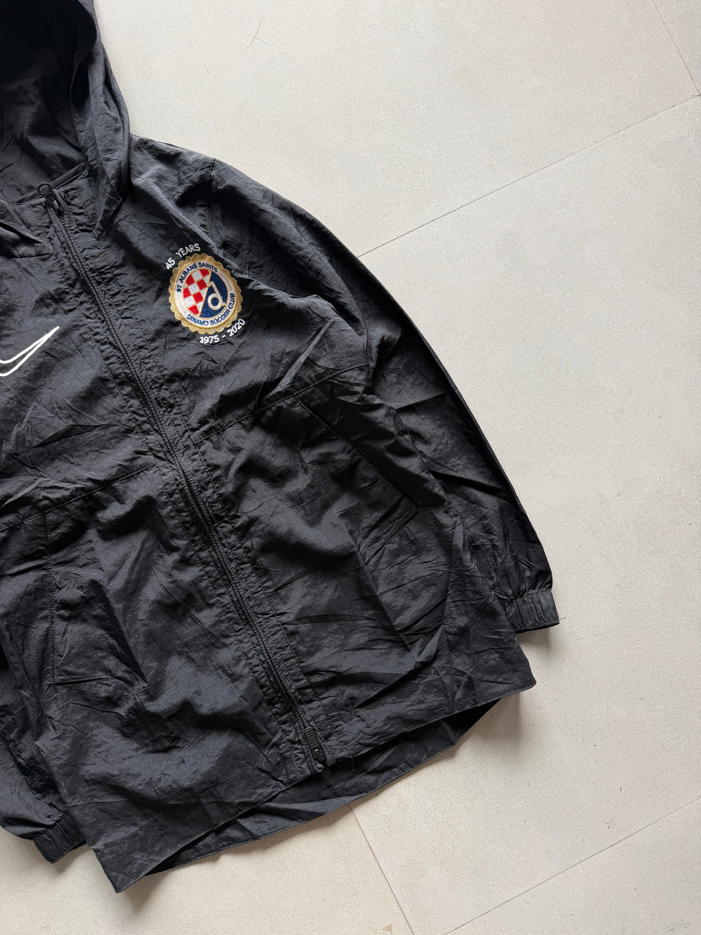NIKE DYNAMO HOODED JACKET - YOUTH S
