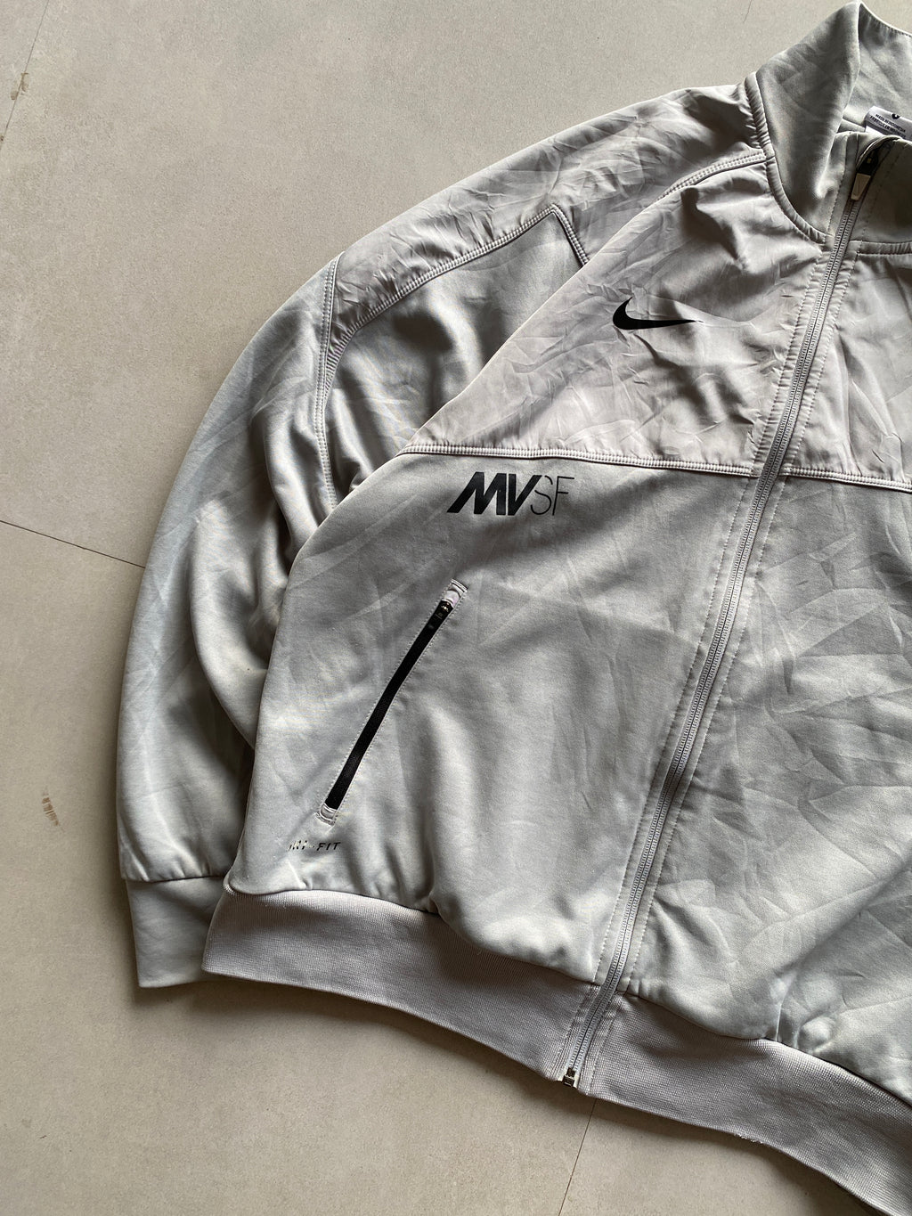 NIKE MVSF JACKET - L