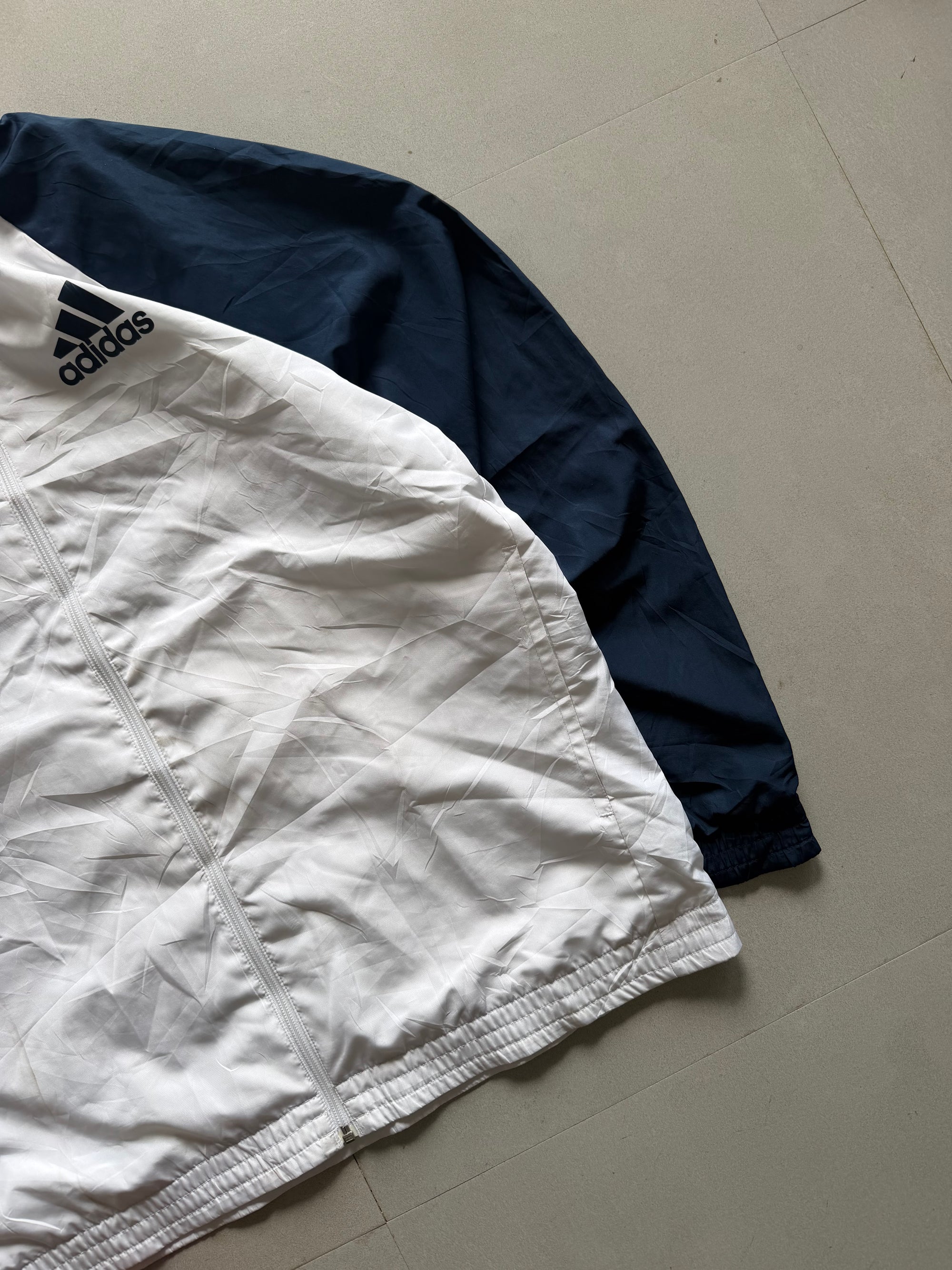 VINTAGE ADIDAS JACKET - XL