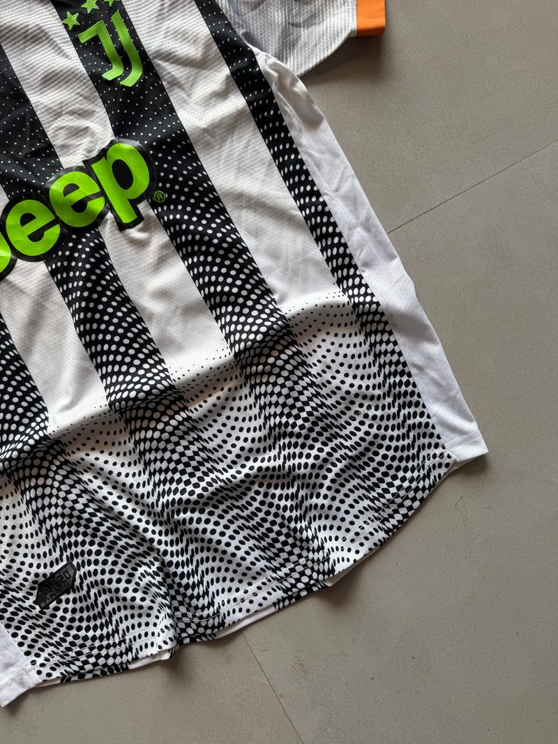 2019 ADIDAS X PALACE JUVENTUS JERSEY - M