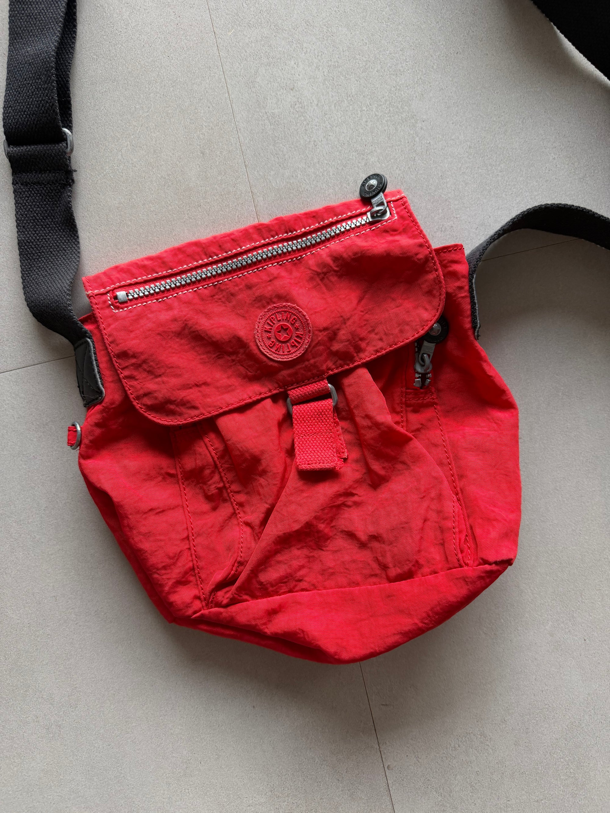 KIPLING SLING BAG