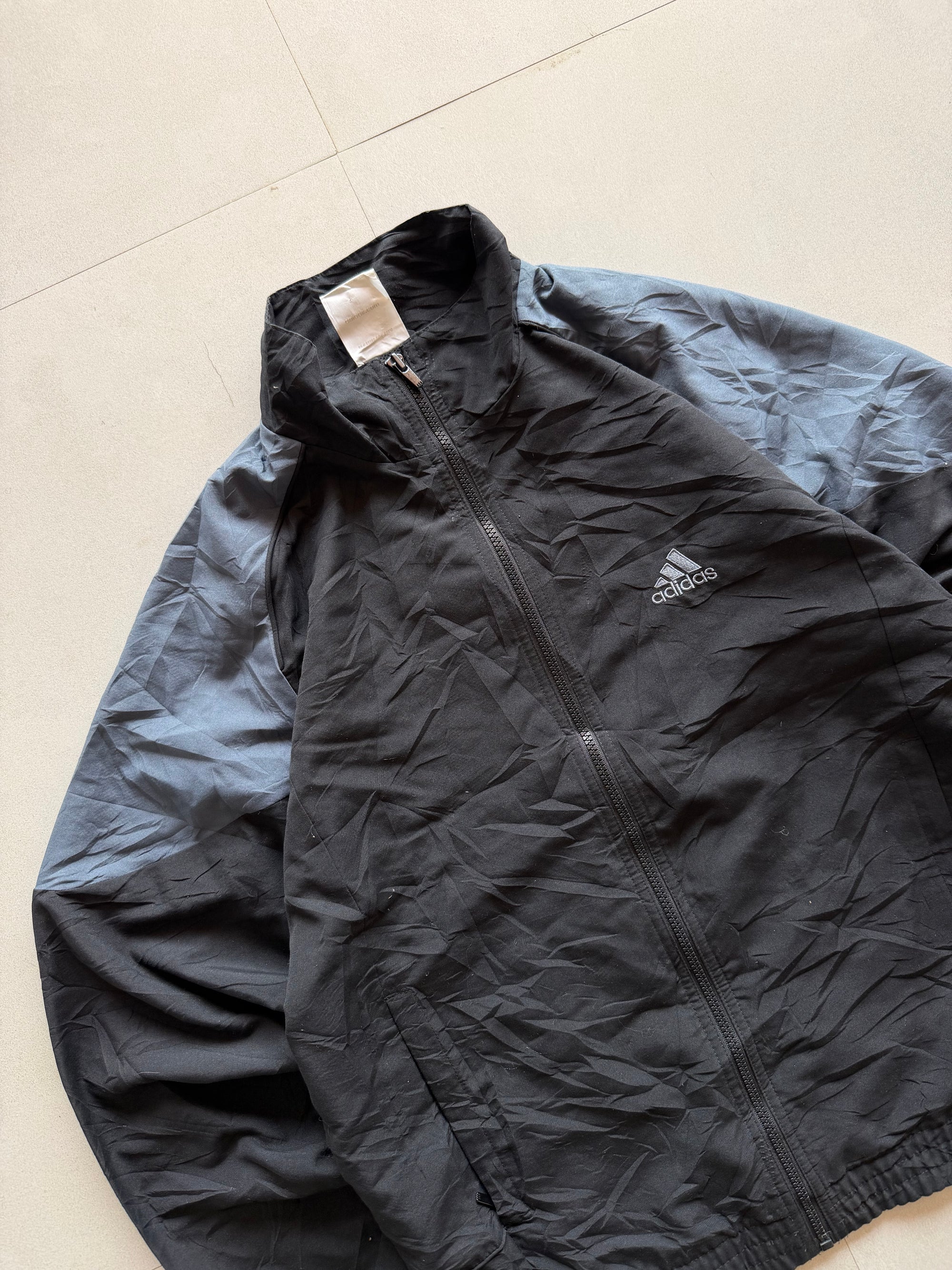 VINTAGE ADIDAS JACKET - M