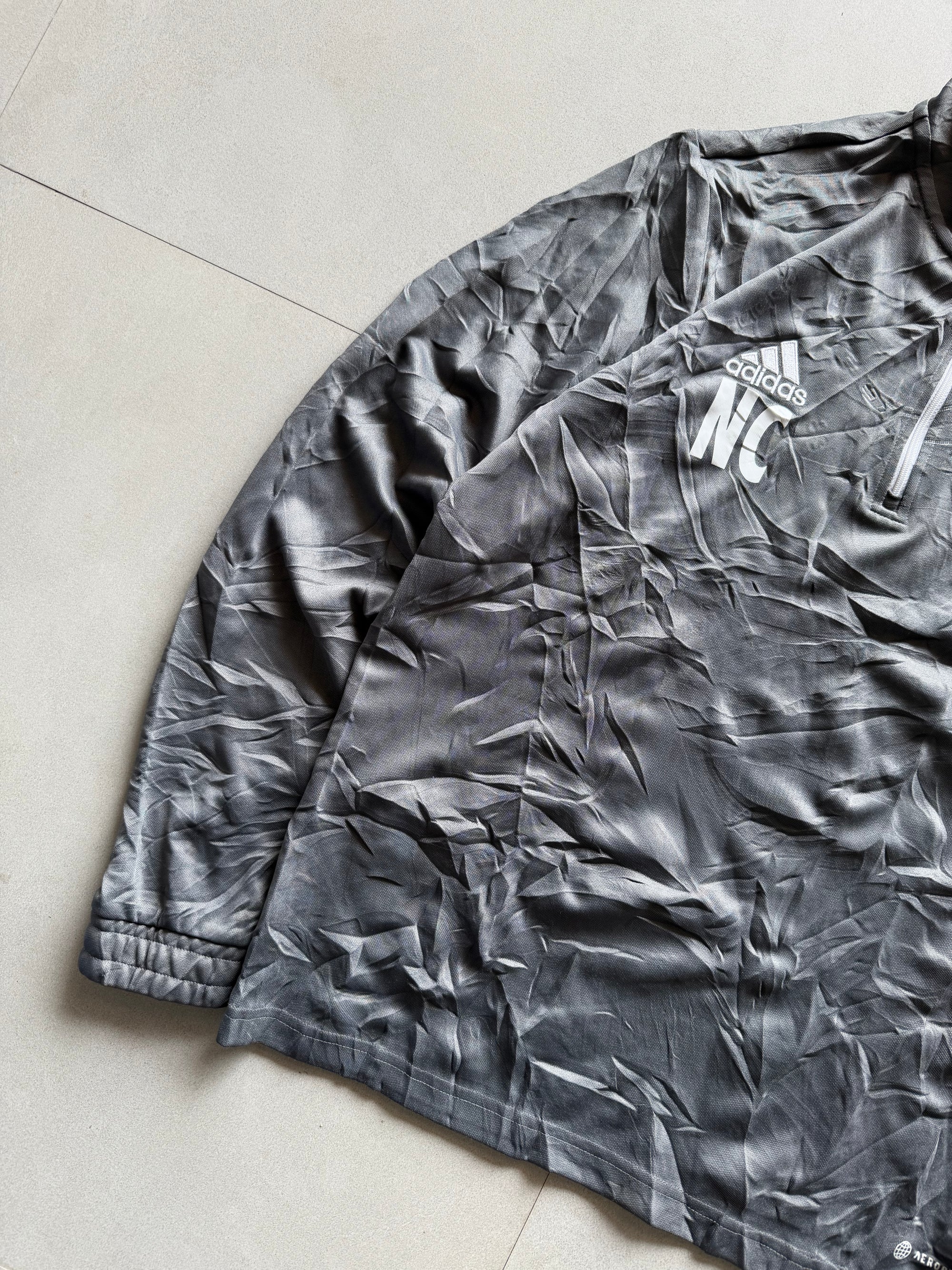 ADIDAS QUARTER ZIP JACKET - M