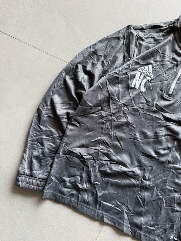 ADIDAS QUARTER ZIP JACKET - M