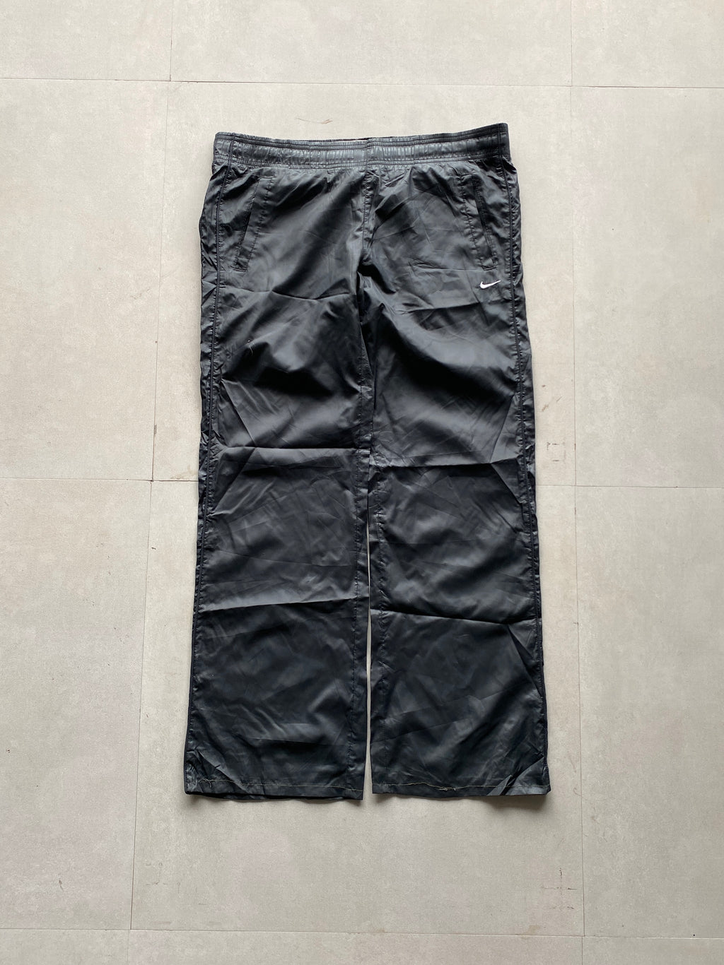 NIKE BAGGY TRACK PANT - M