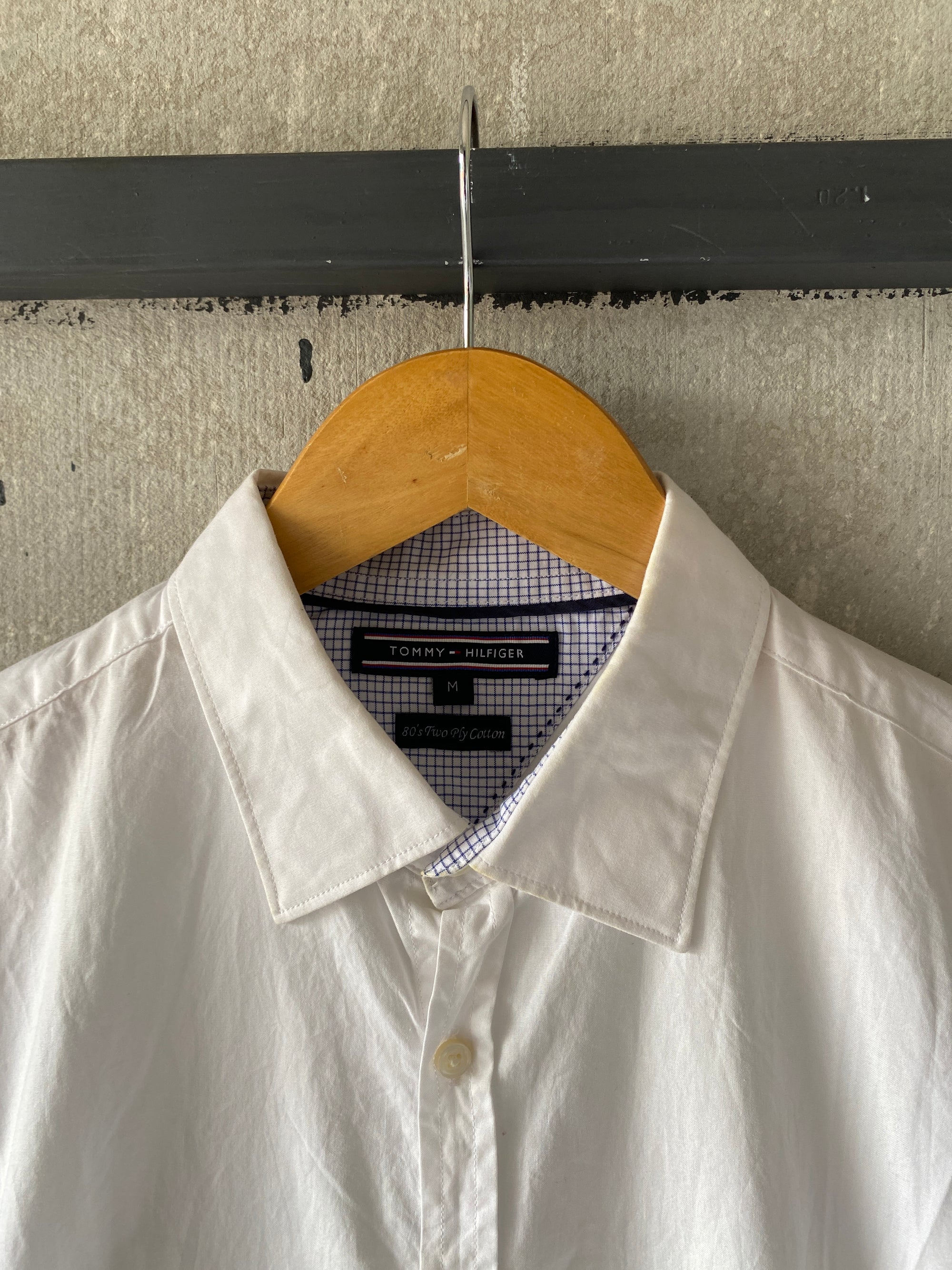 TOMMI HILFIGER SHIRT - M