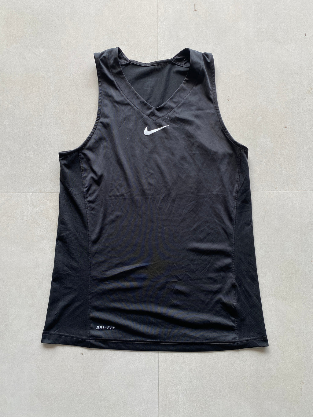 NIKE DRI-FIT TANK TOP - S