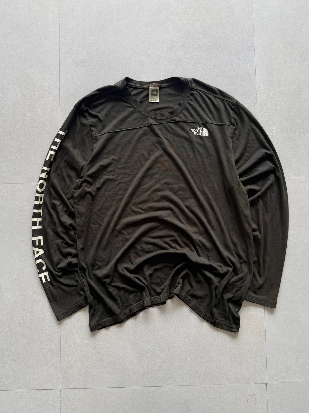 THE NORTH FACE GREEN FULL SLEEVE - L