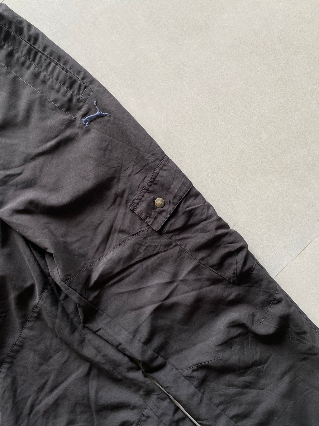 PUMA BAGGY CARGO TRACK PANT - M