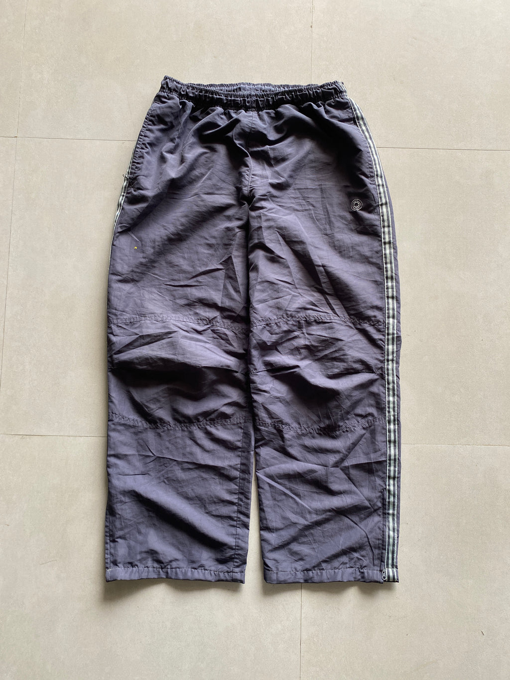 BAGGY TRACK PANT - M