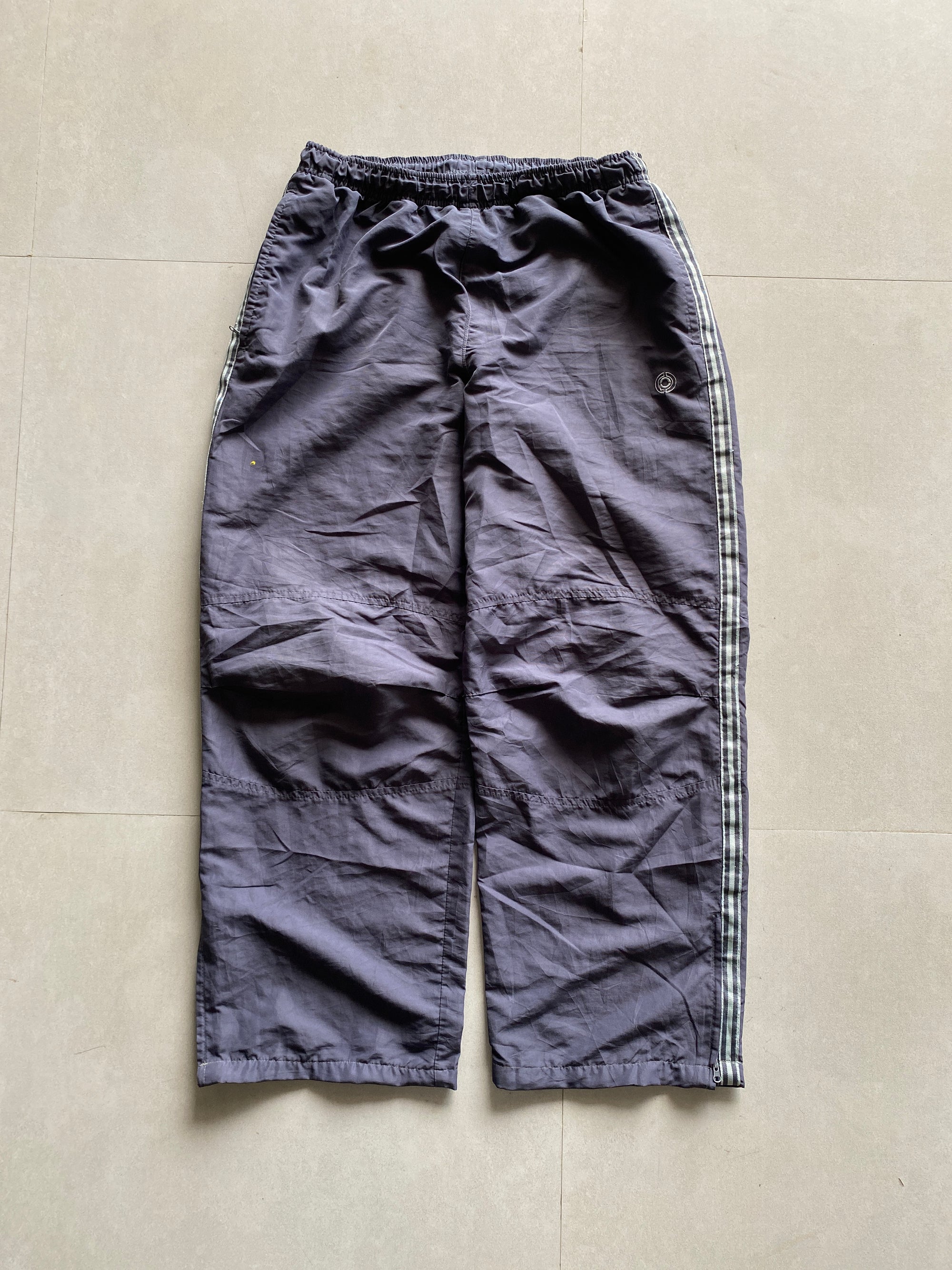 BAGGY TRACK PANT - M