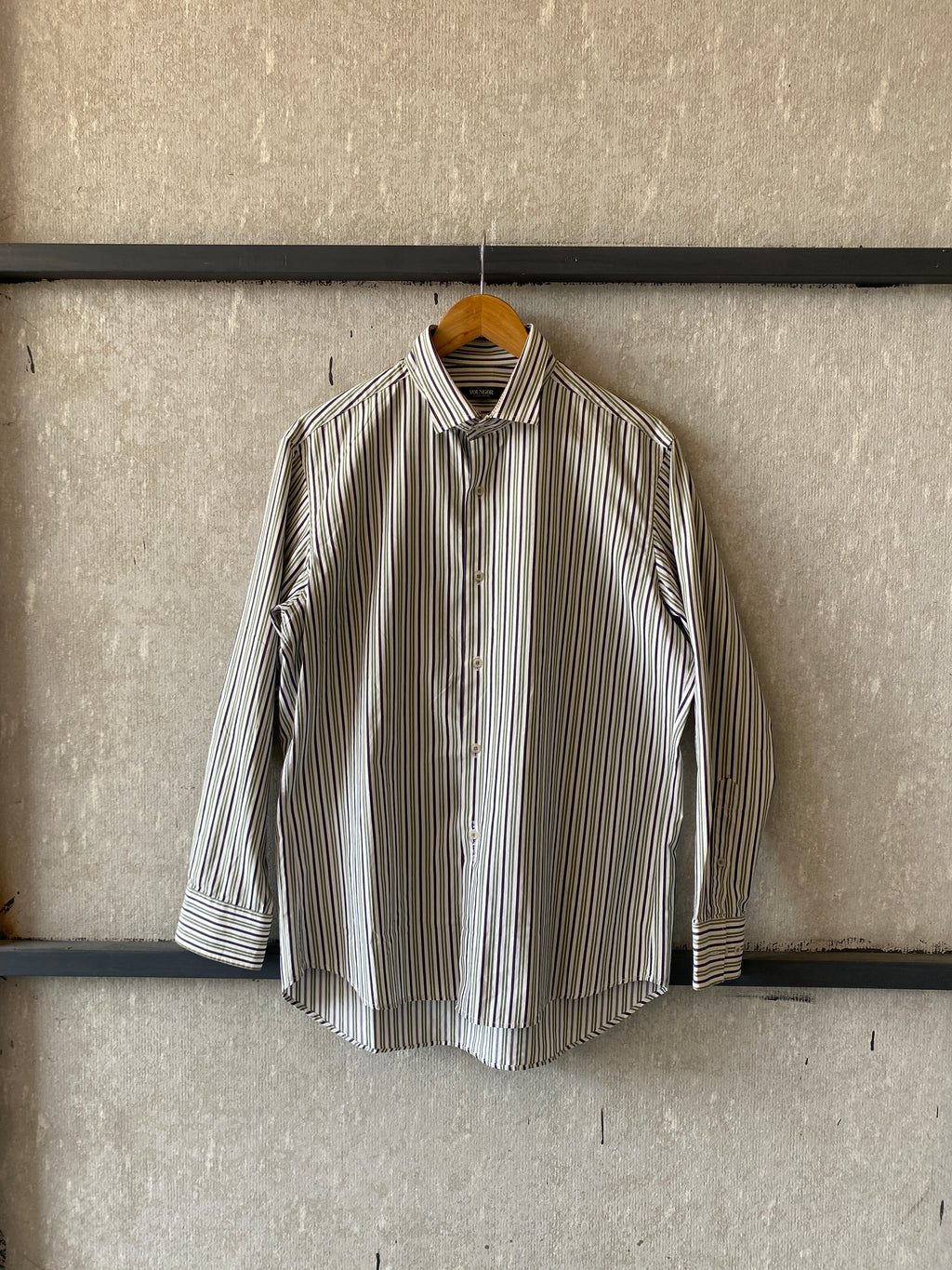 YOUNGOR STRIPED SHIRT - L