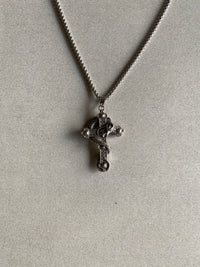 SKULL AND SERPENT PENDANT CHAIN