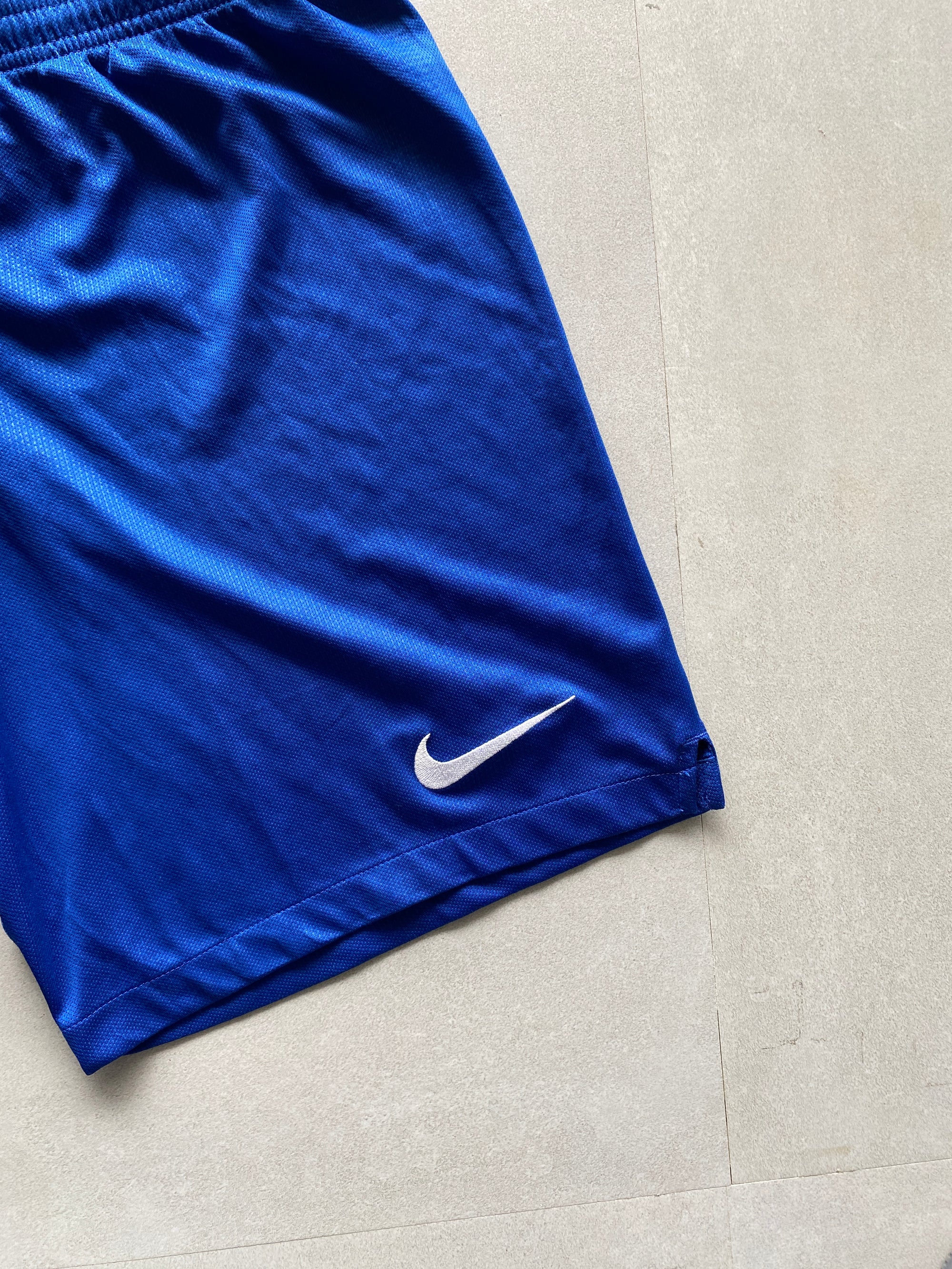 2018-19 NIKE CHELSEA SHORTS - M