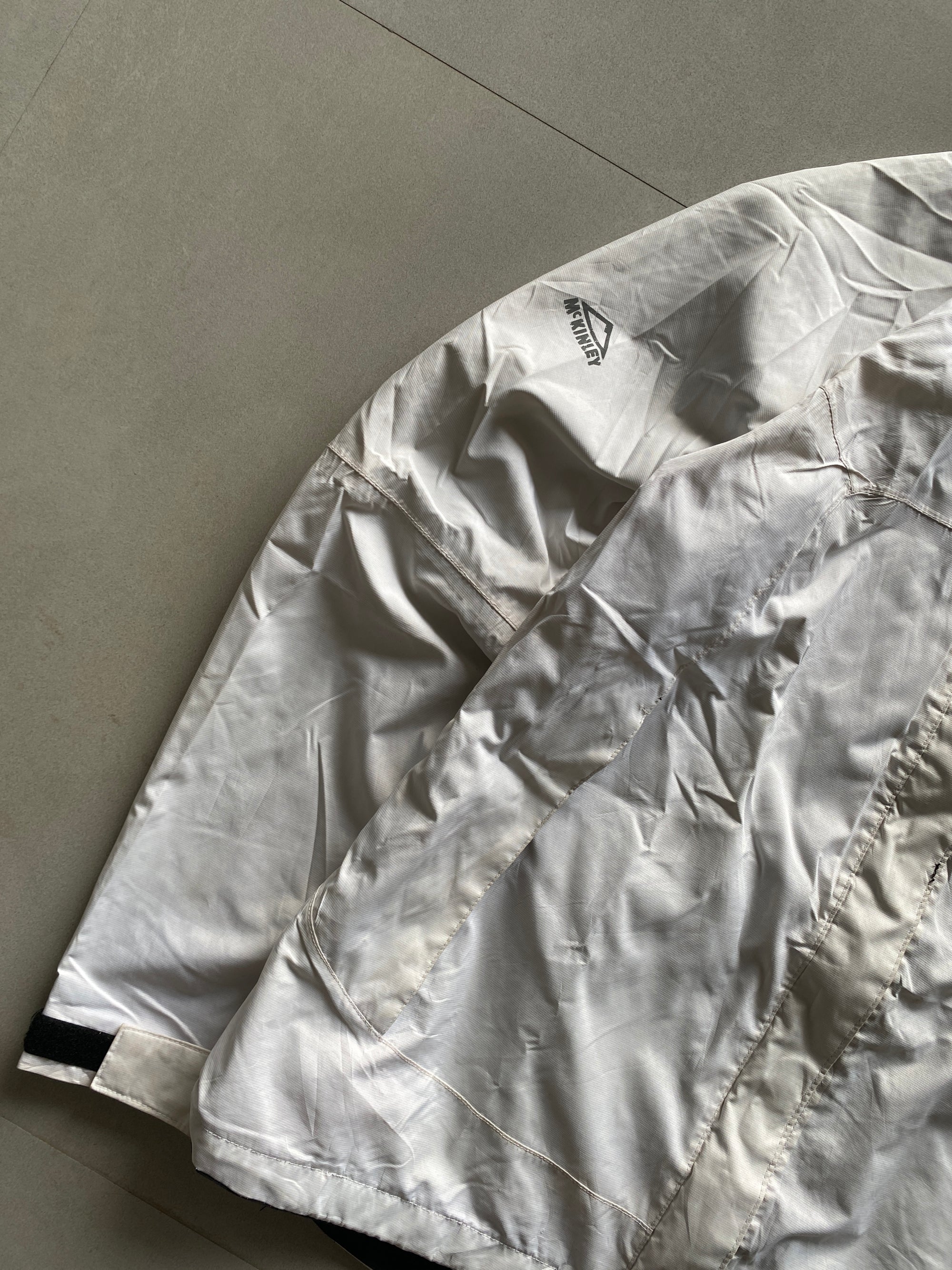 HOODED TREKKING JACKET - L