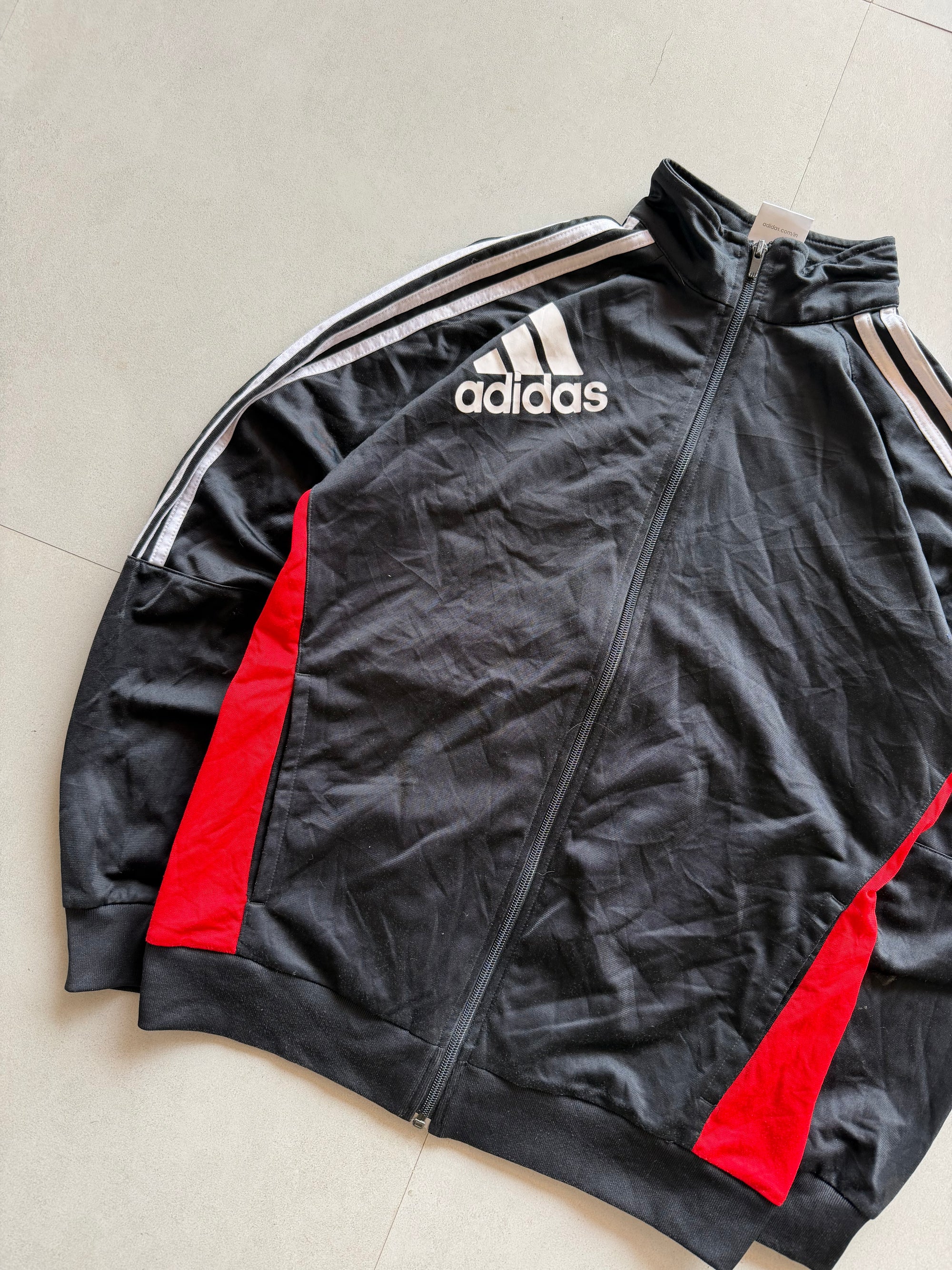 ADIDAS STRIPED JACKET - M