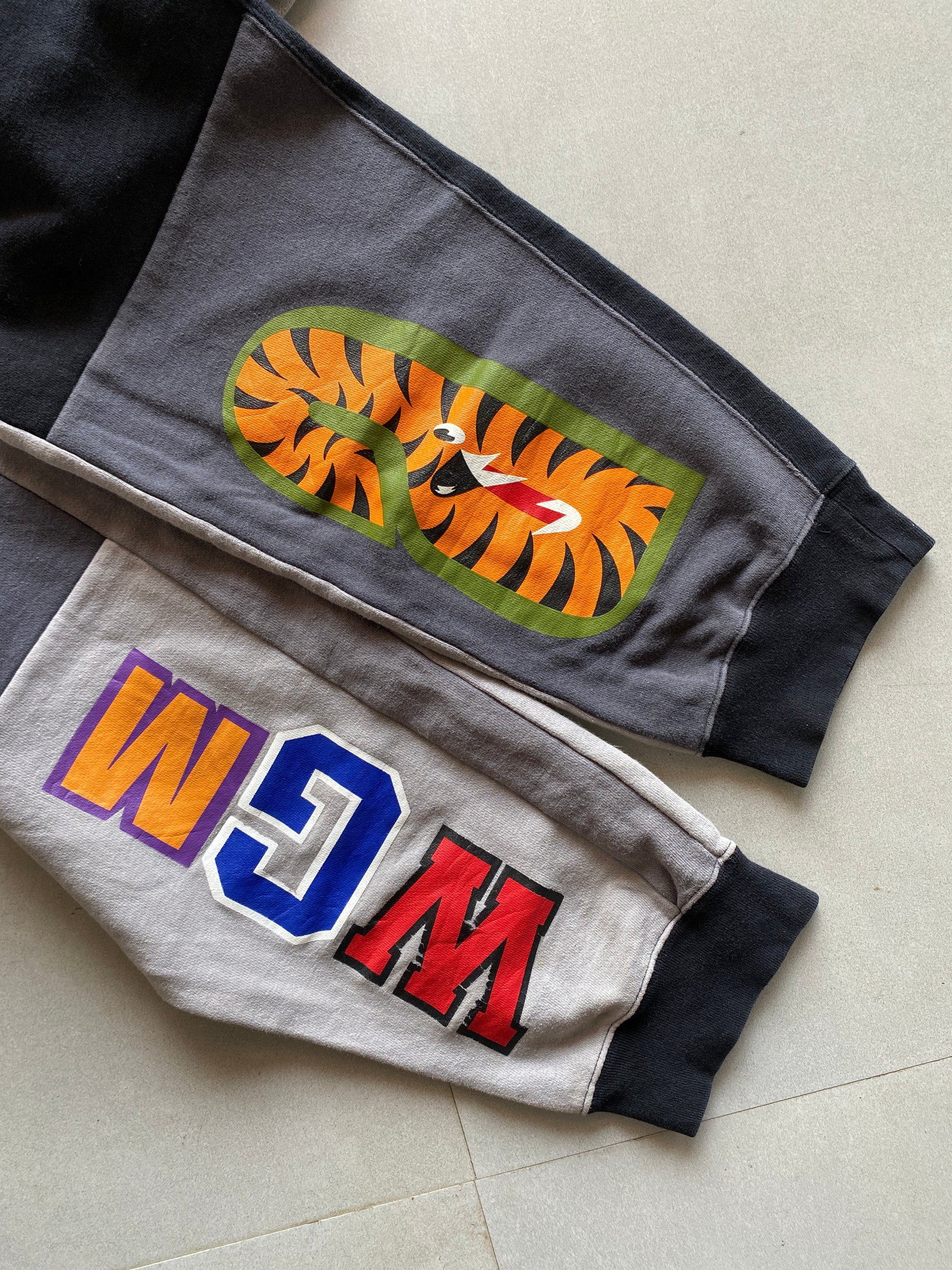 A BATHING APE SWEAT PANT - M