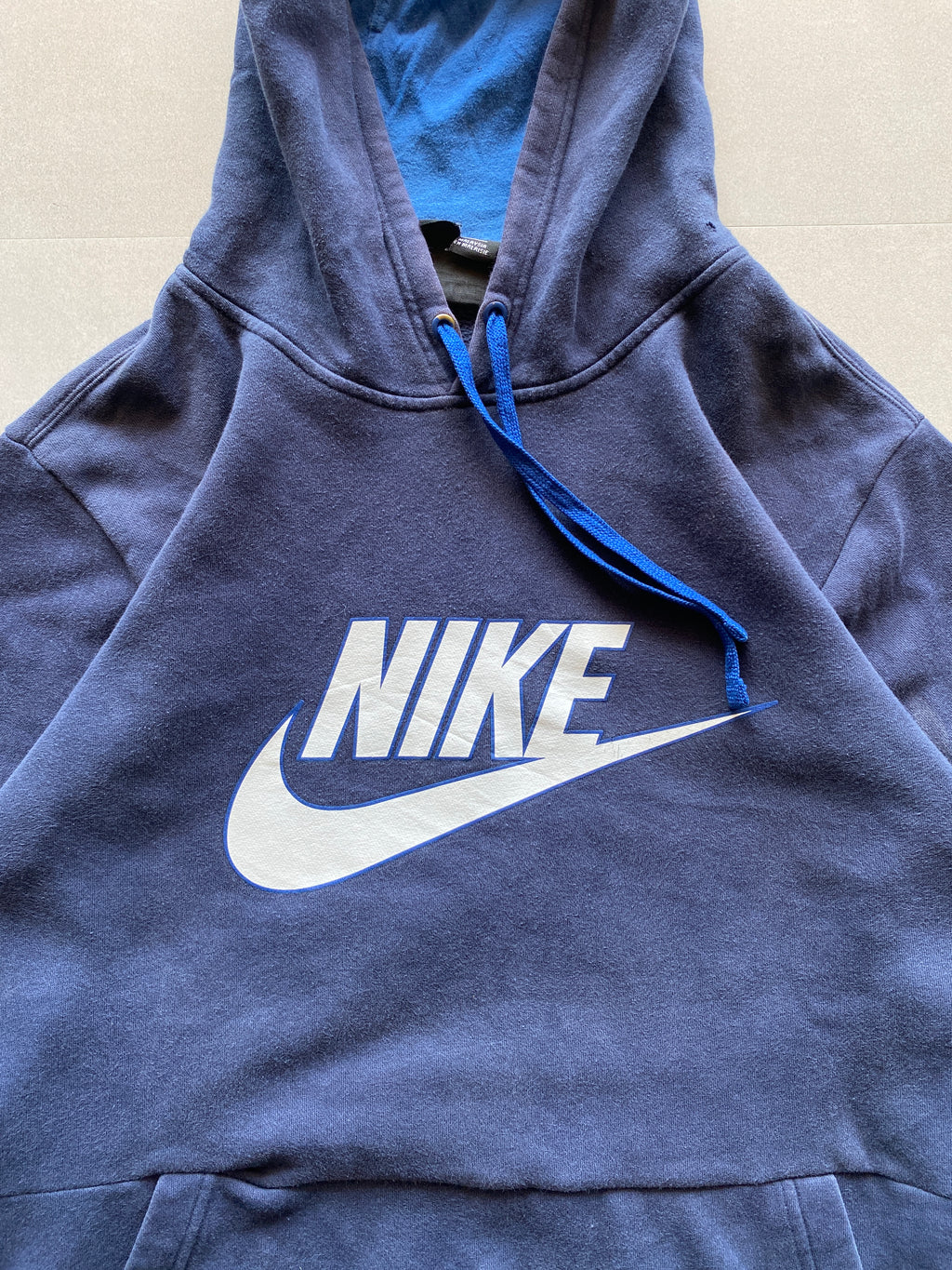 VINTAGE NIKE BIG LOGO HOODIE - S