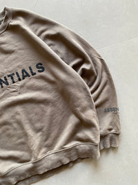 ESSENTIALS SWEATSHIRT - M