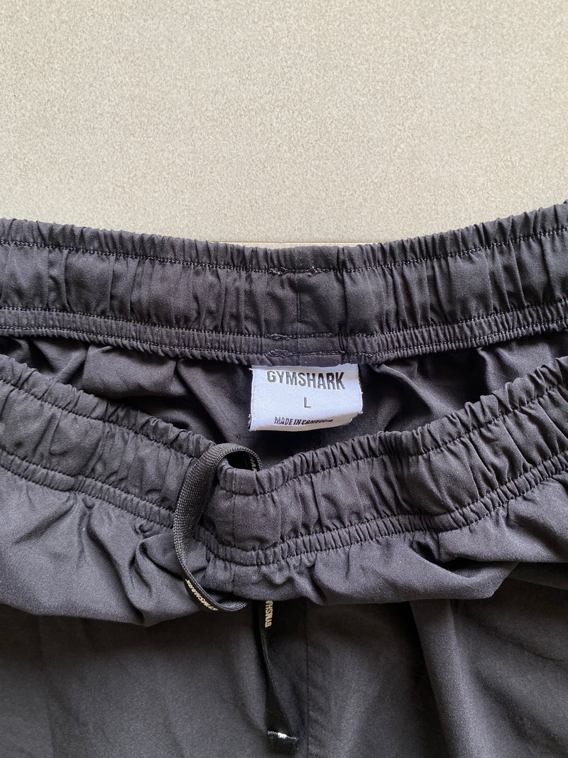 GYM SHARK SHORTS - L