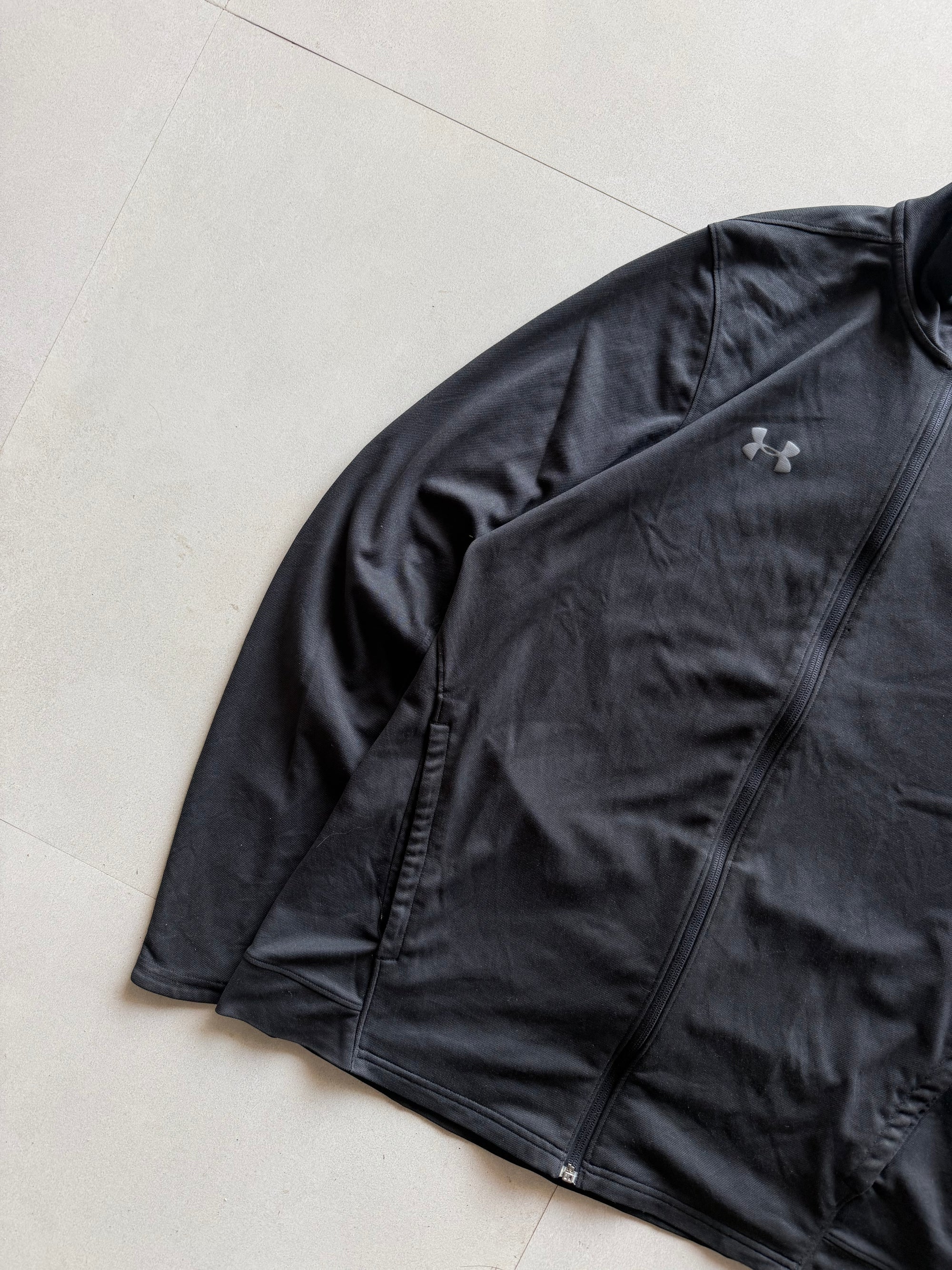 UNDER ARMOUR JACKET - M